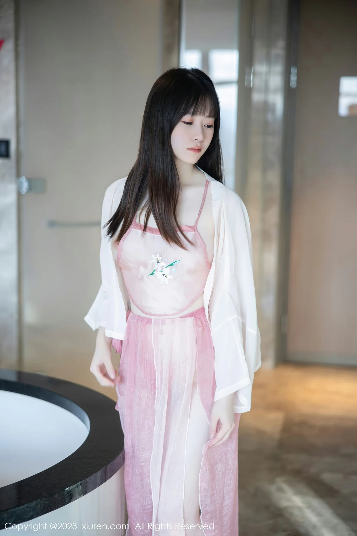 图片[2]-XiuRen 秀人 No.6926 林悠悠 首套写真粉色古装 [78P]-COS写真在线网