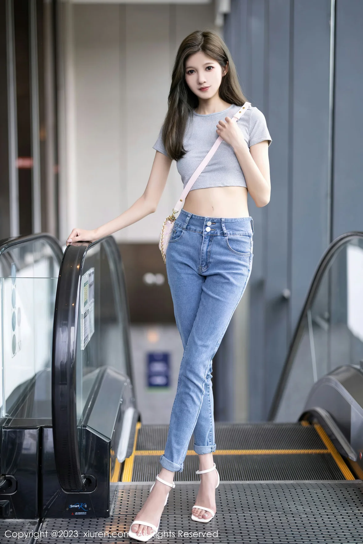 图片[2]-XiuRen 秀人 No.6941 程程程- 白色丝袜性感写真 [84P]-COS写真在线网