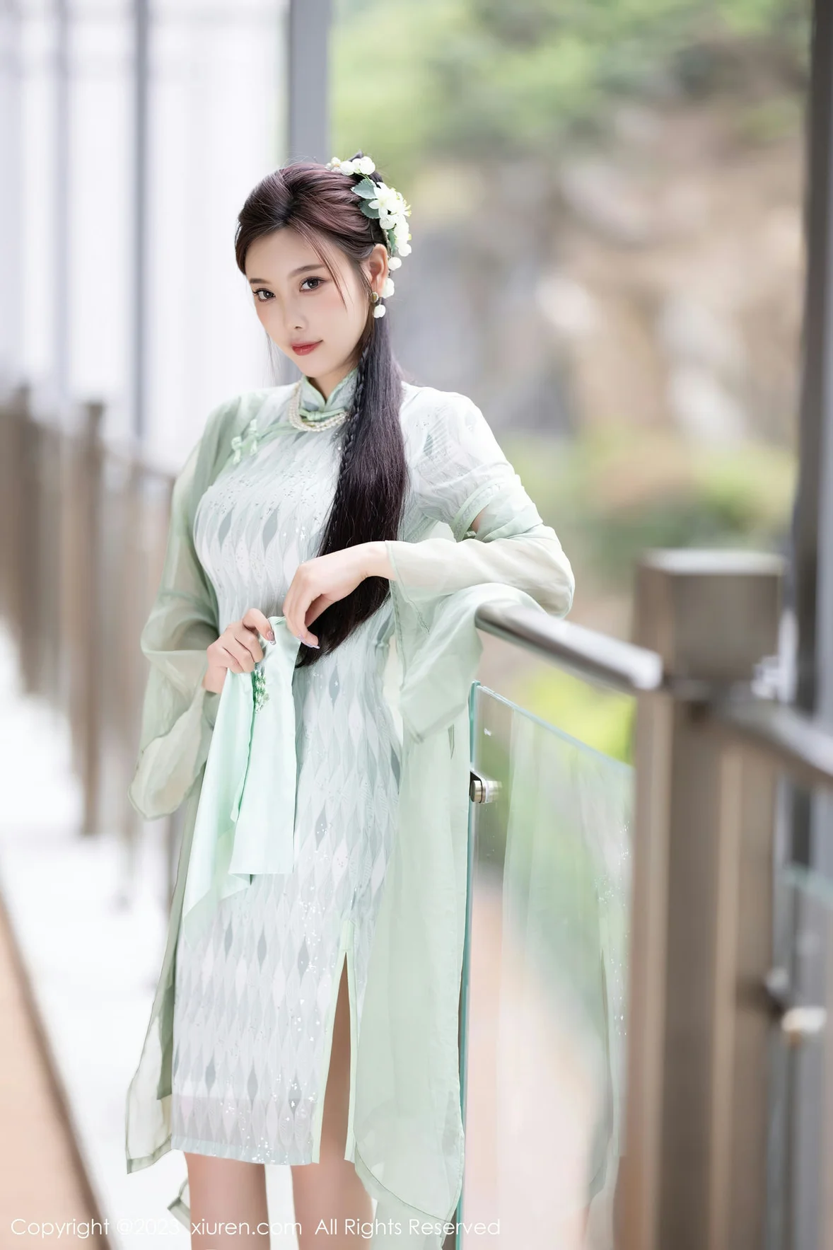 图片[5]-XiuRen 秀人 No.6983 杨晨晨Yome 淡绿色旗袍性感写真 [85P]-COS写真在线网