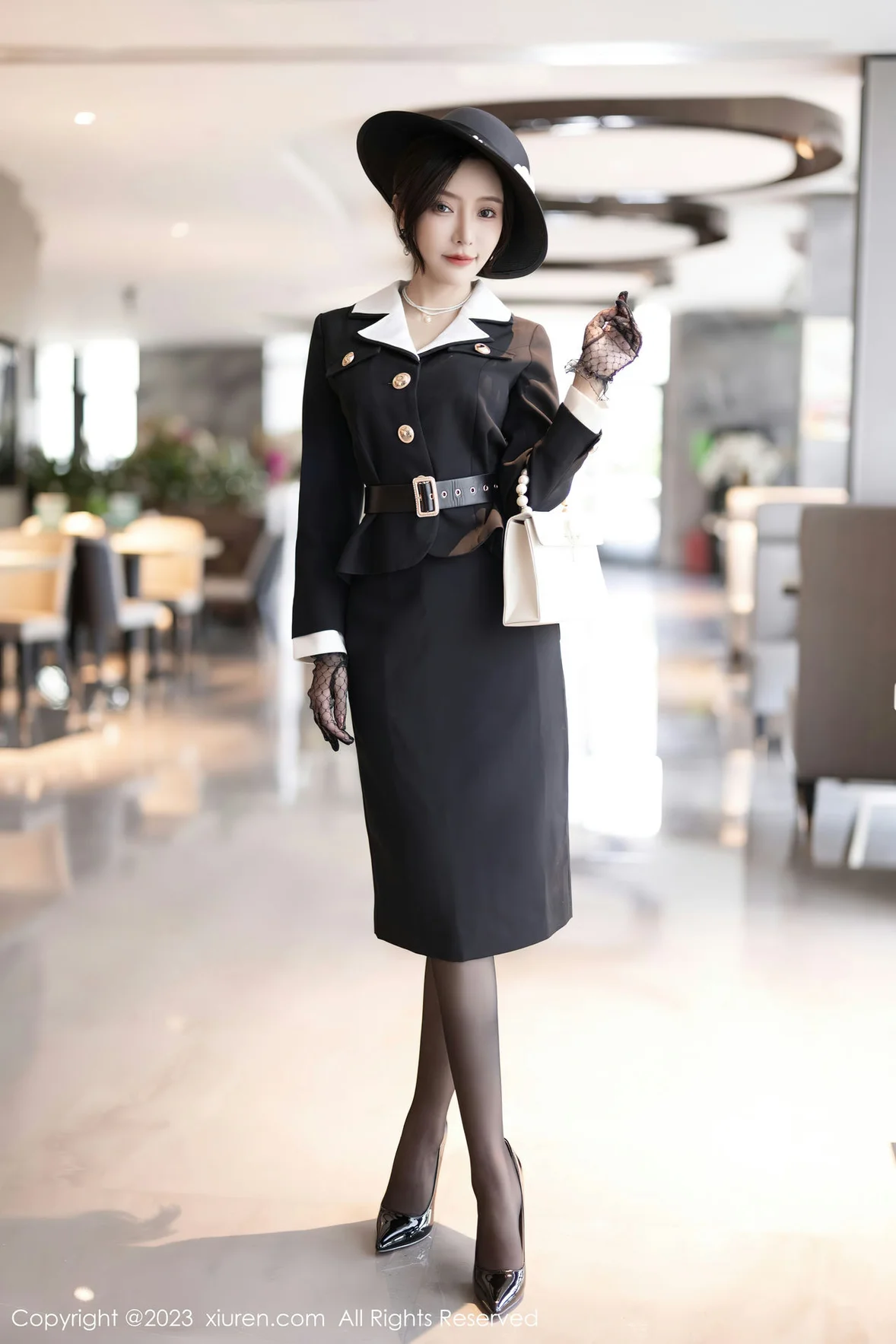 图片[2]-XiuRen 秀人 No.7048 王馨瑶yanni 气质高跟黑丝 [82P]-COS写真在线网