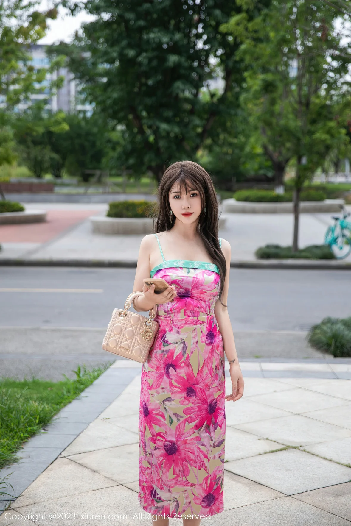 图片[6]-XiuRen 秀人 No.7065 严利娅Yuliya 网红情人裙性感写真 [76P]-COS写真在线网