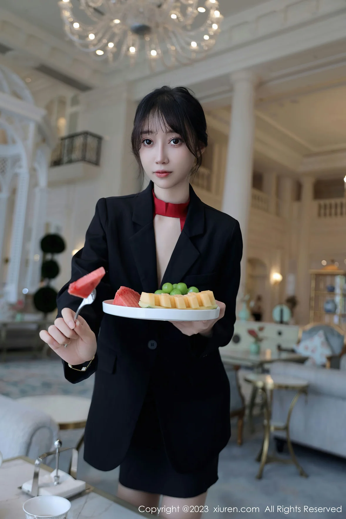 图片[6]-XiuRen 秀人 No.7102 玥儿玥er 红色情趣杭州旅拍 [64P]-COS写真在线网