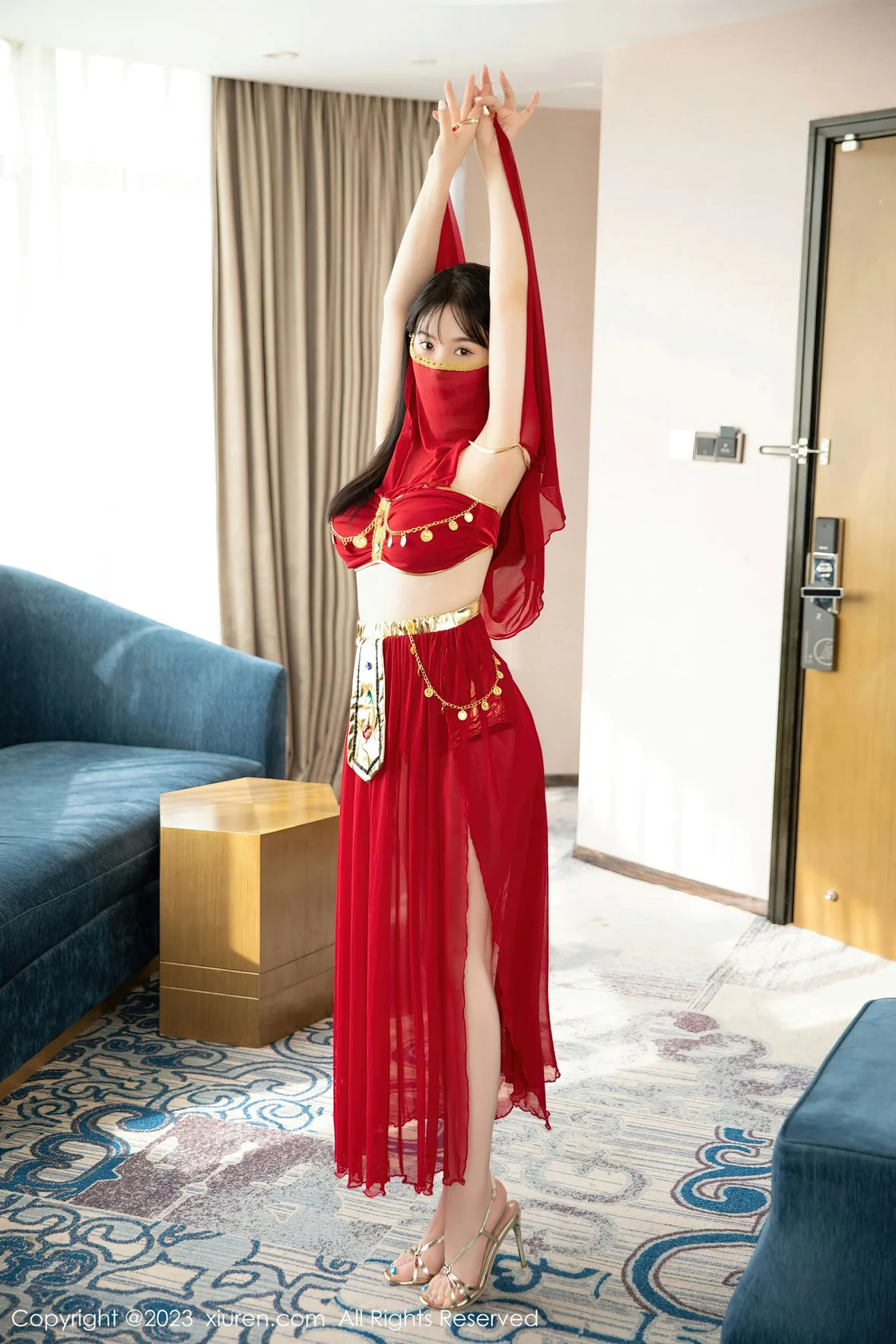 图片[3]-XiuRen 秀人 No.7103 柚琪Rich 红色西域舞服性感写真 [74P]-COS写真在线网