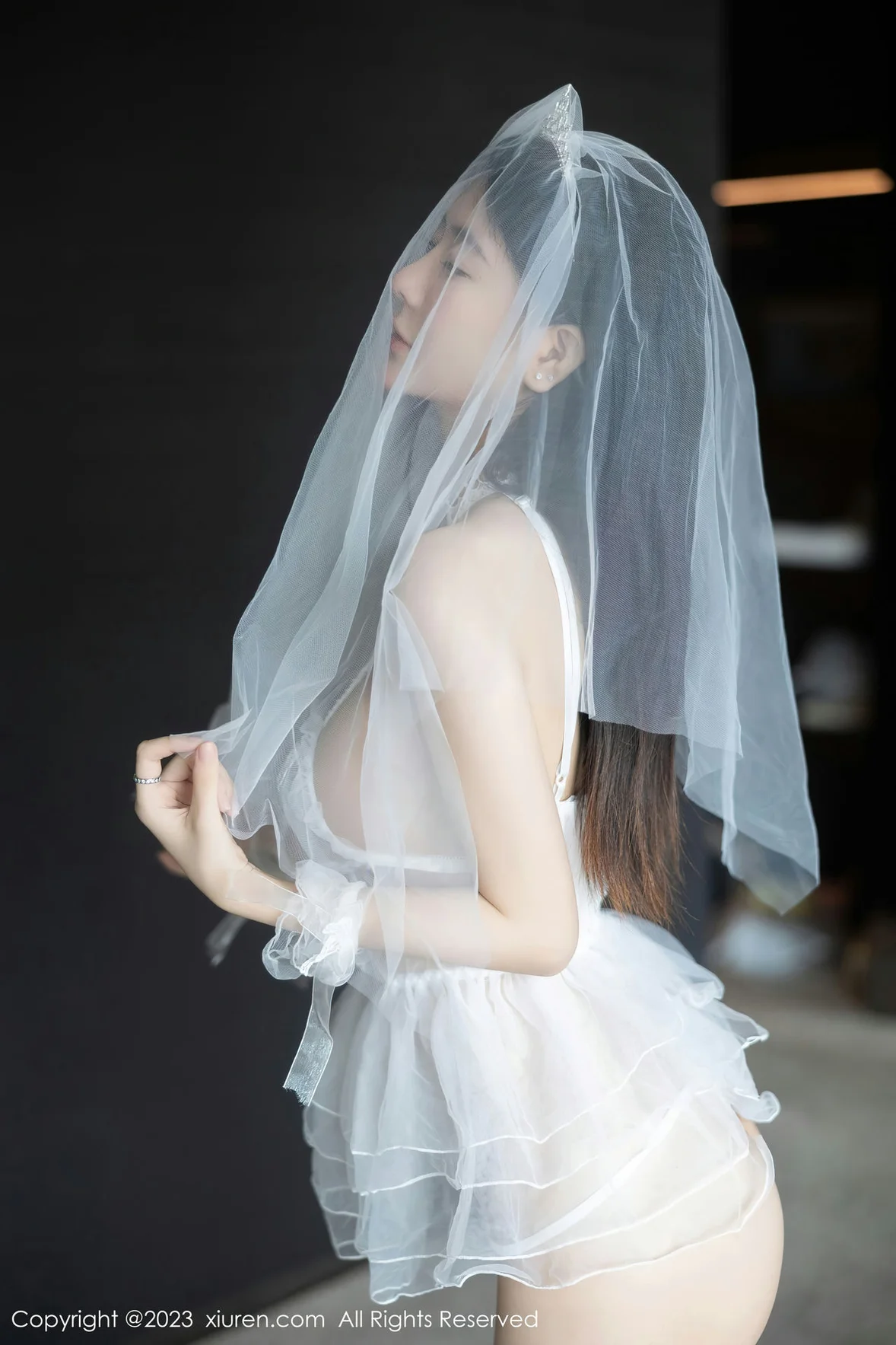图片[5]-XiuRen 秀人 No.7165 幼幼 情趣婚纱服饰性感写真 [90P]-COS写真在线网
