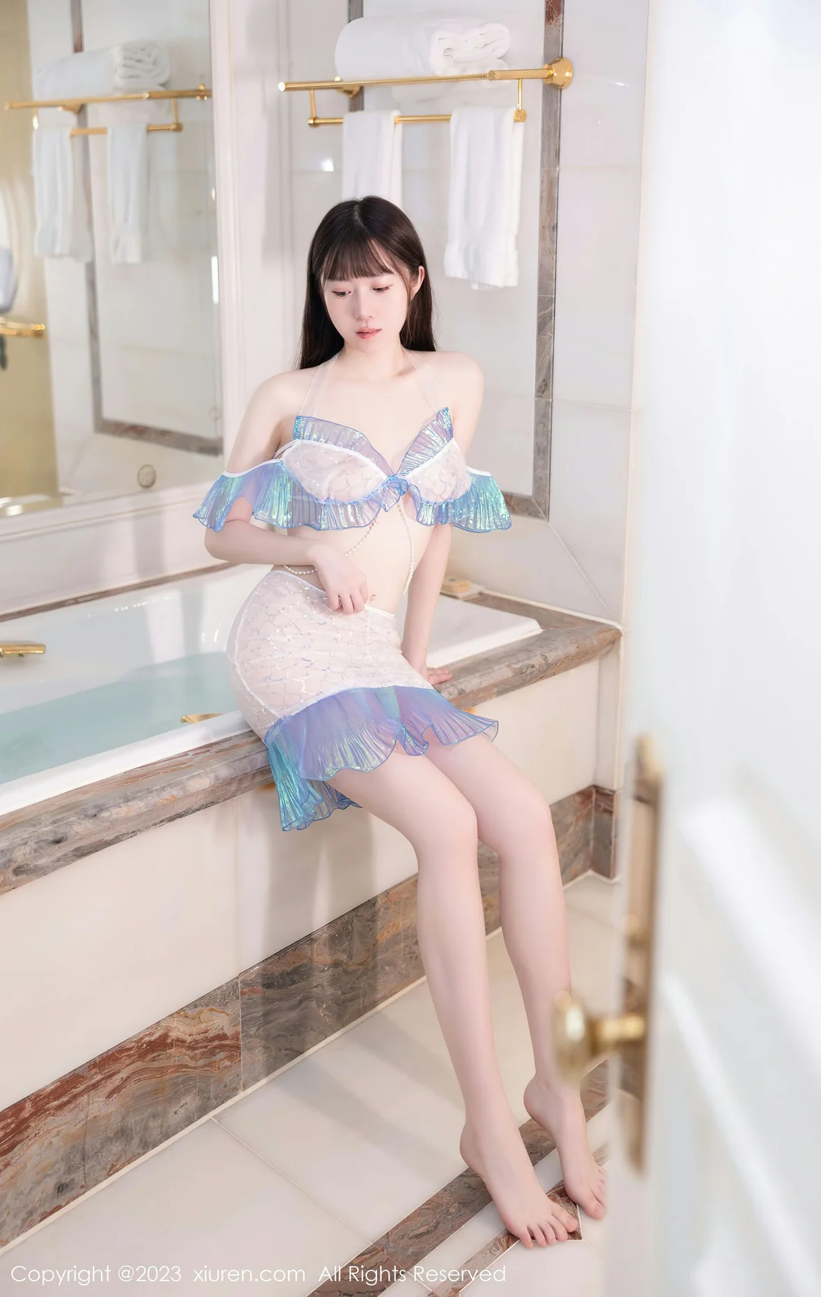 图片[5]-XiuRen 秀人 No.7173 林悠悠 美人鱼装扮性感写真 [68P]-COS写真在线网