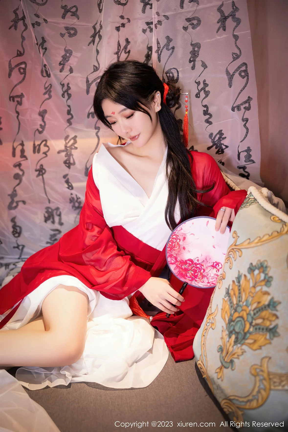 图片[5]-XiuRen 秀人 No.7192 幼幼 红色古装性感写真 [93P]-COS写真在线网