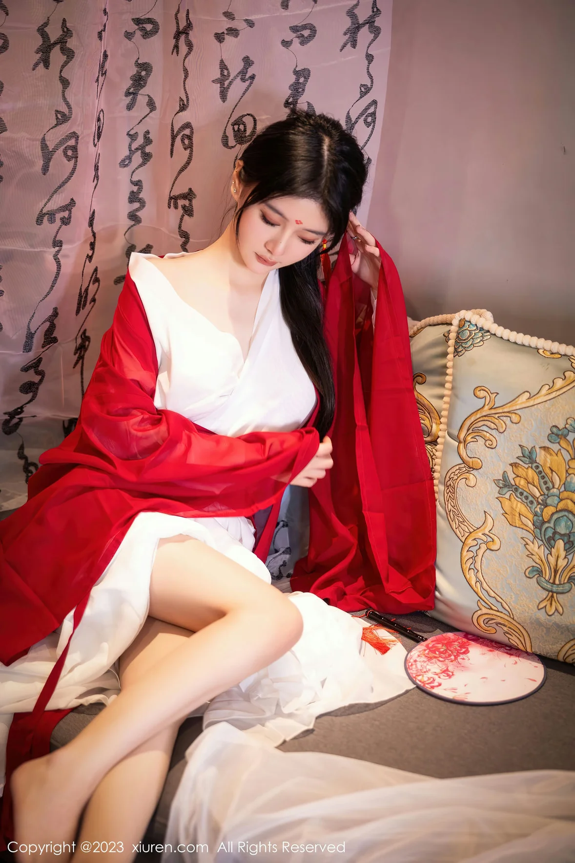 图片[4]-XiuRen 秀人 No.7192 幼幼 红色古装性感写真 [93P]-COS写真在线网