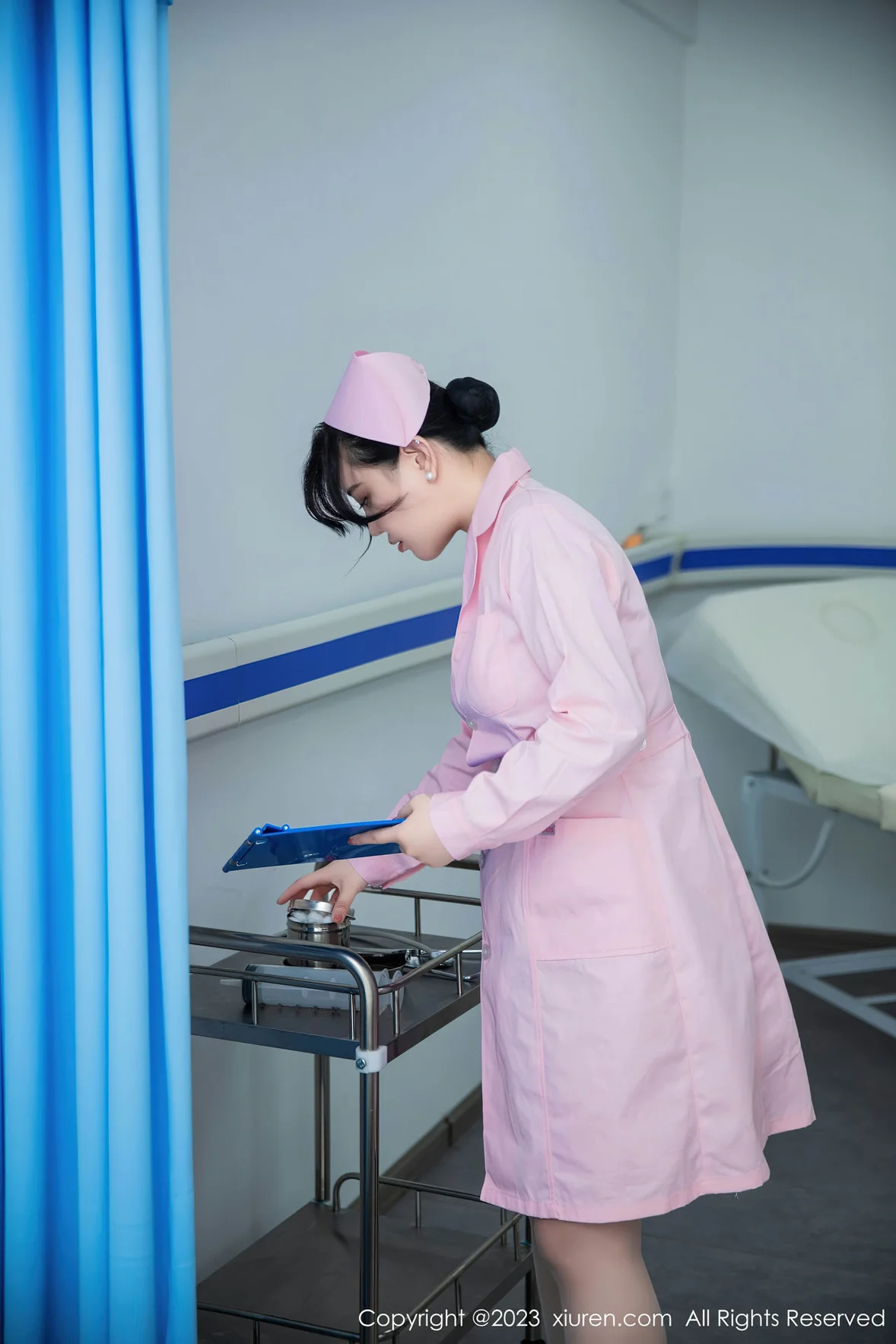 图片[3]-XiuRen 秀人 No.7199 王婉悠Queen 粉色情趣护士性感写真 [82P]-COS写真在线网