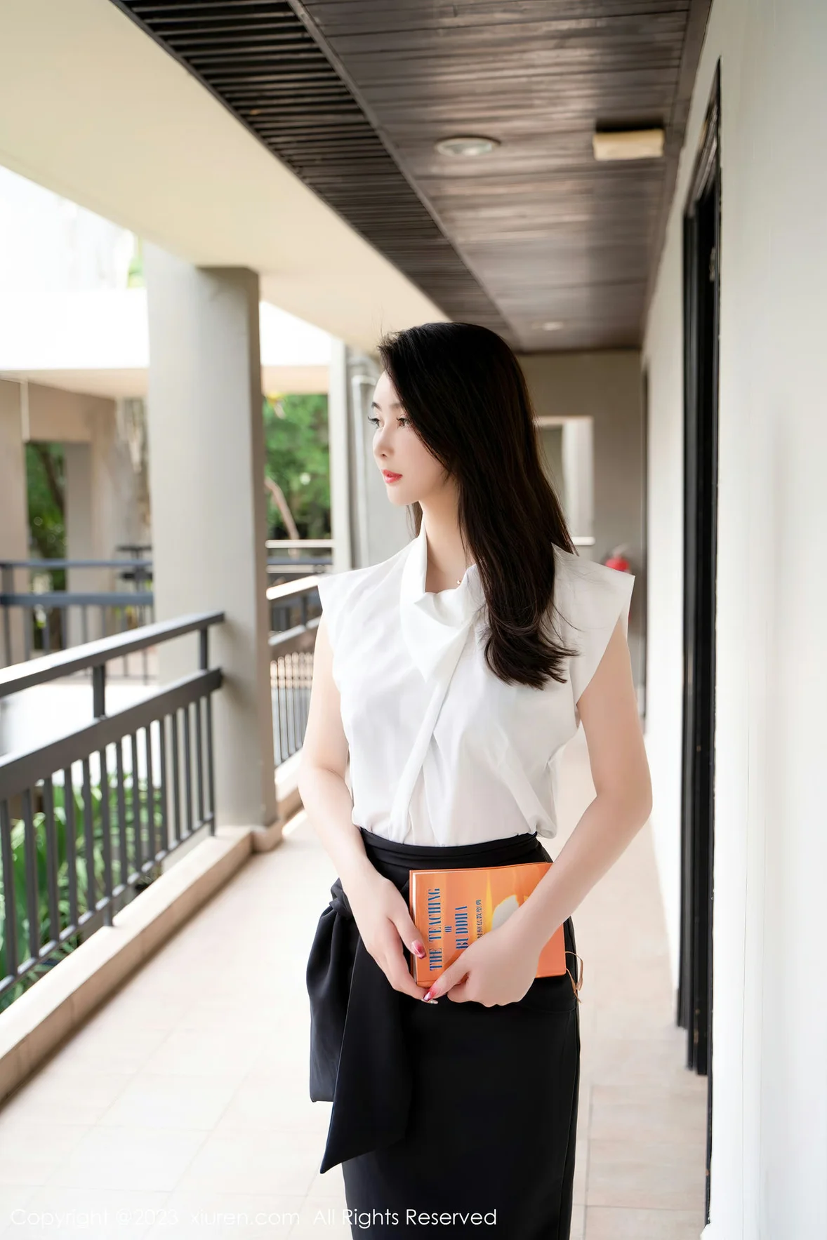 图片[2]-XiuRen 秀人 No.7270 summer宝宝 黑色蕾丝内衣性感写真 [60P]-COS写真在线网