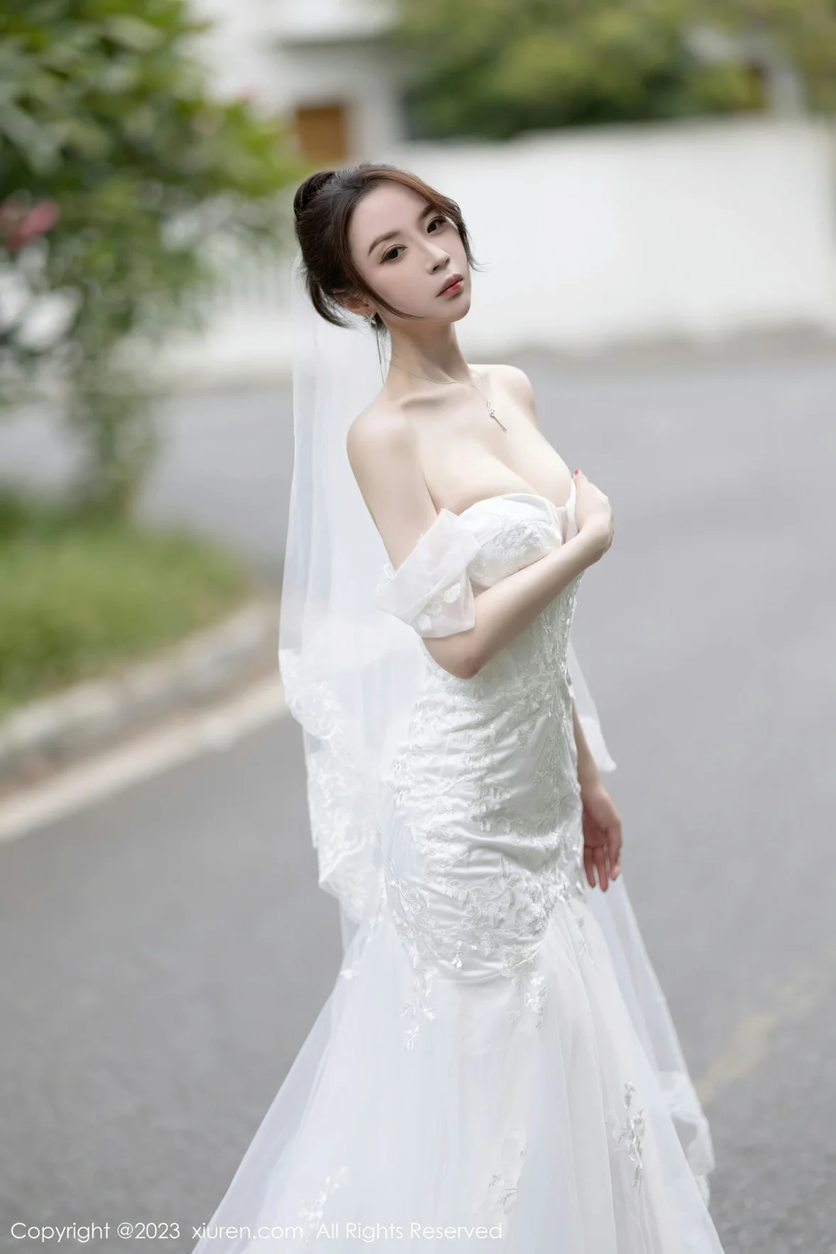 图片[5]-XiuRen 秀人 No.7310 梦心玥 白色婚纱服饰安吉旅拍 [84P]-COS写真在线网