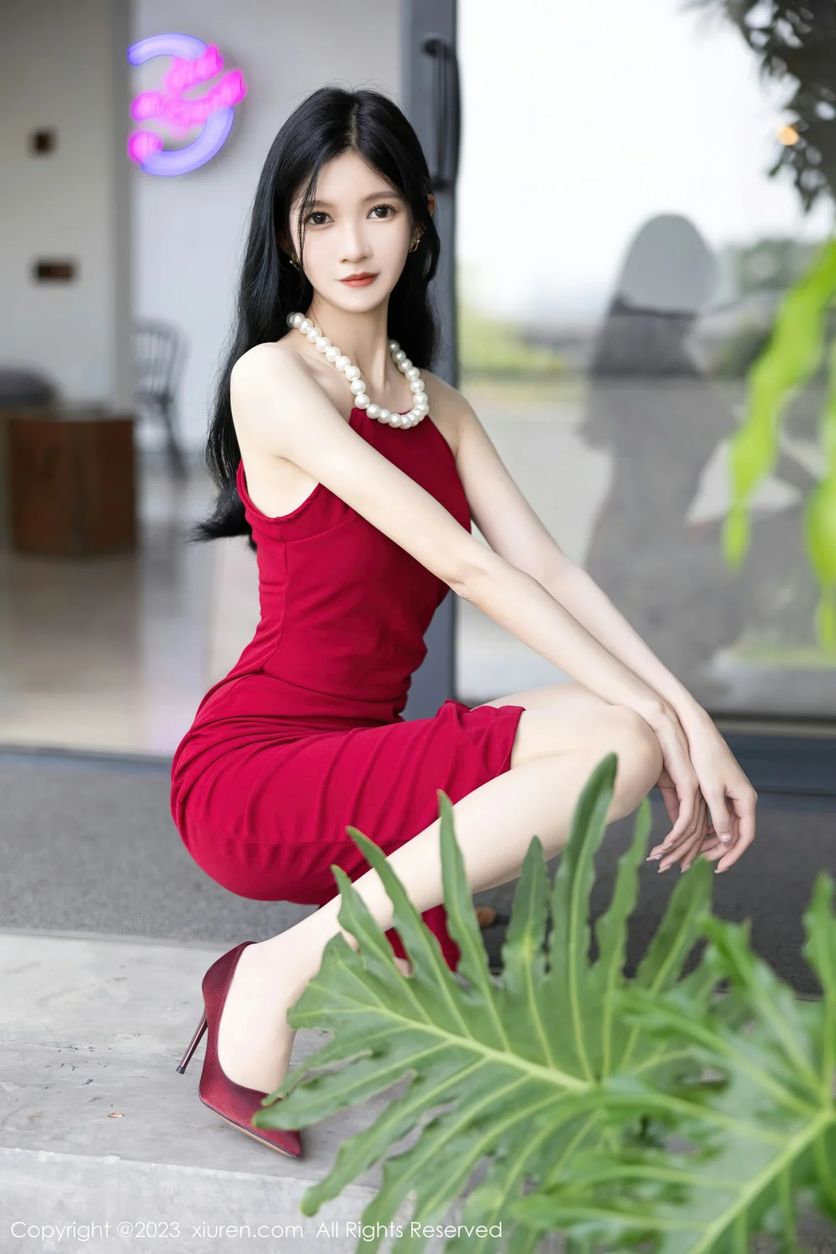 图片[5]-XiuRen 秀人 No.7352 程程程- 蕾丝情趣安吉旅拍 [81P]-COS写真在线网