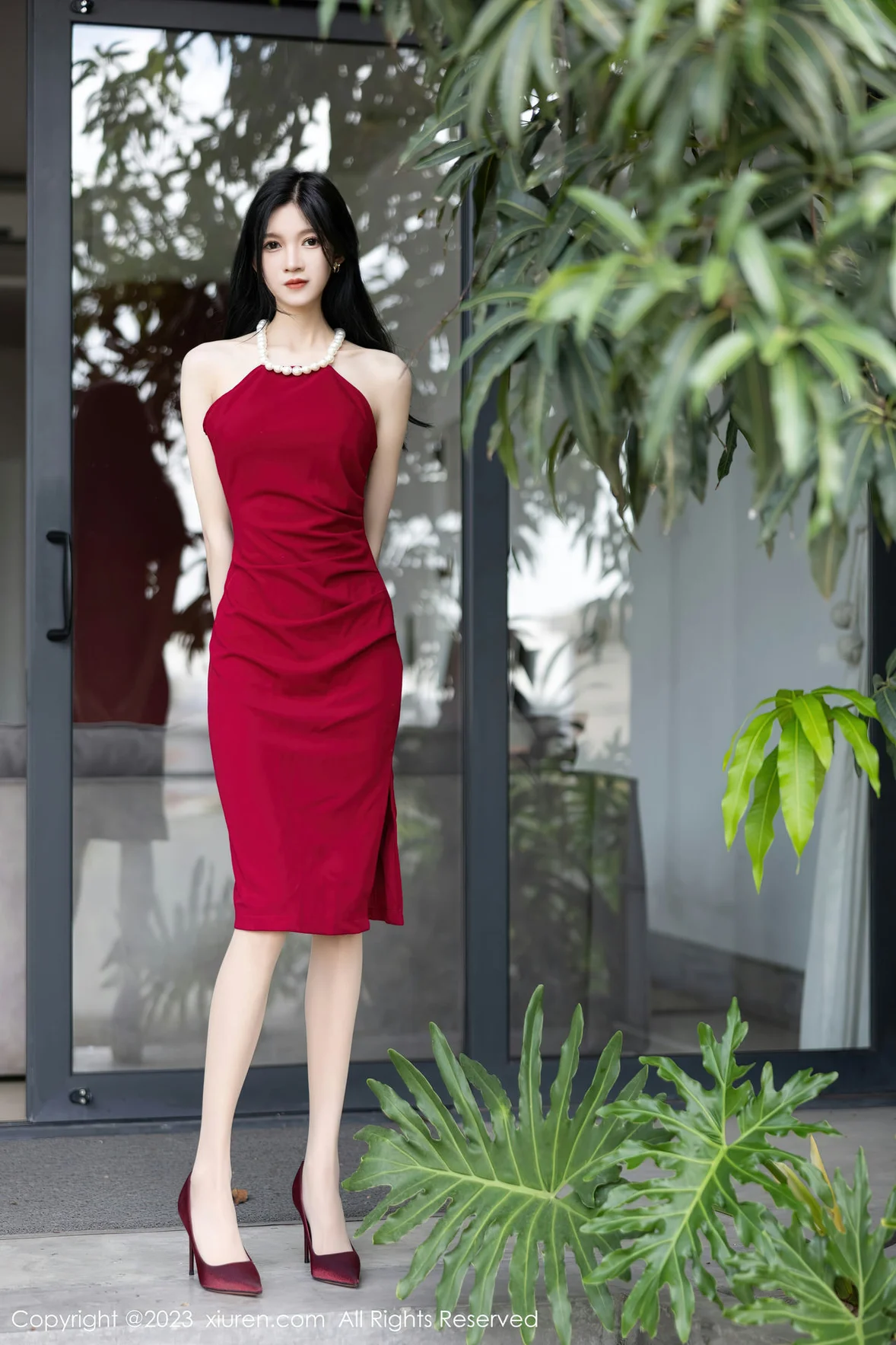 图片[3]-XiuRen 秀人 No.7352 程程程- 蕾丝情趣安吉旅拍 [81P]-COS写真在线网