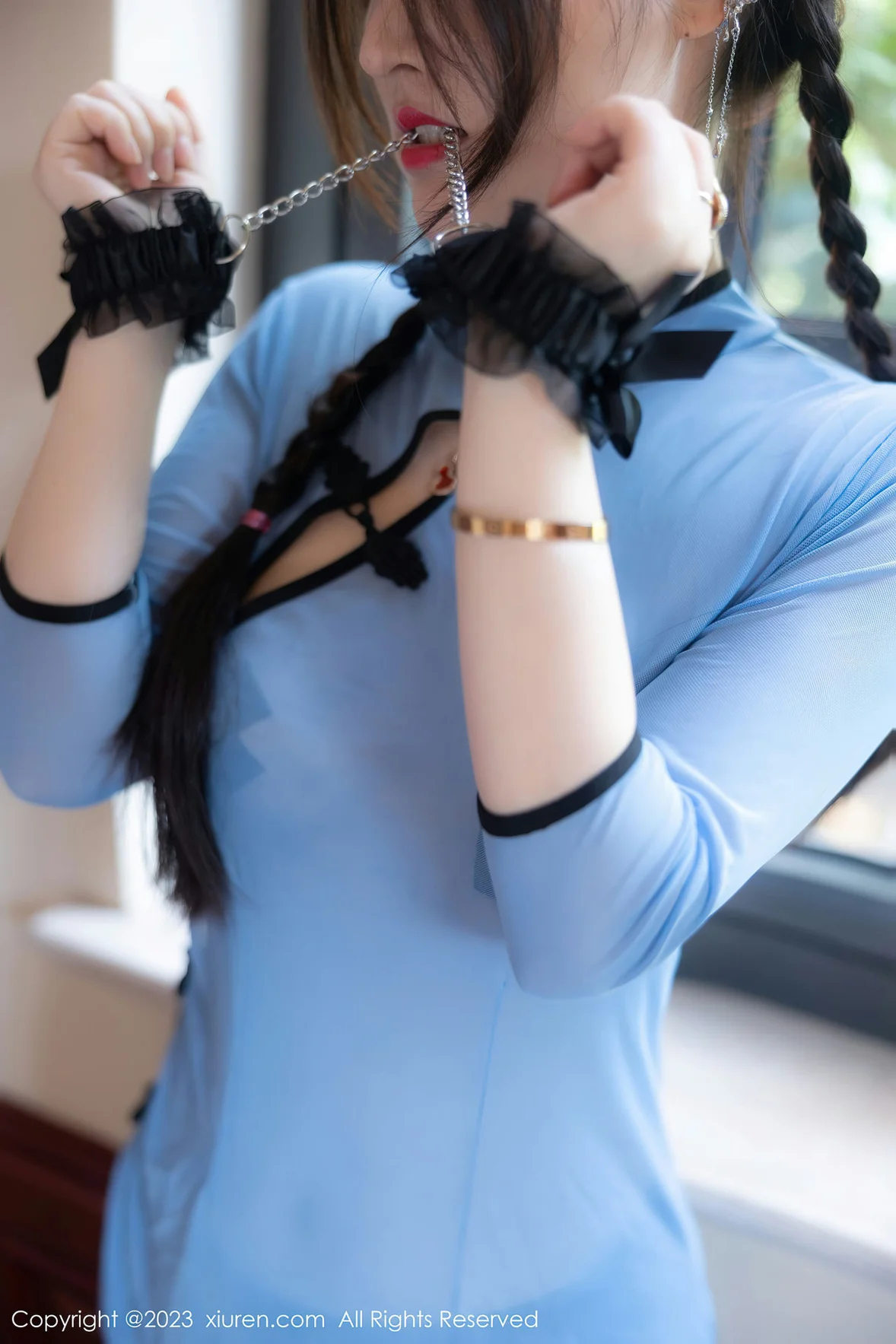 图片[4]-XiuRen 秀人 No.7357 诗诗kiki 轻透旗袍性感写真 [85P]-COS写真在线网