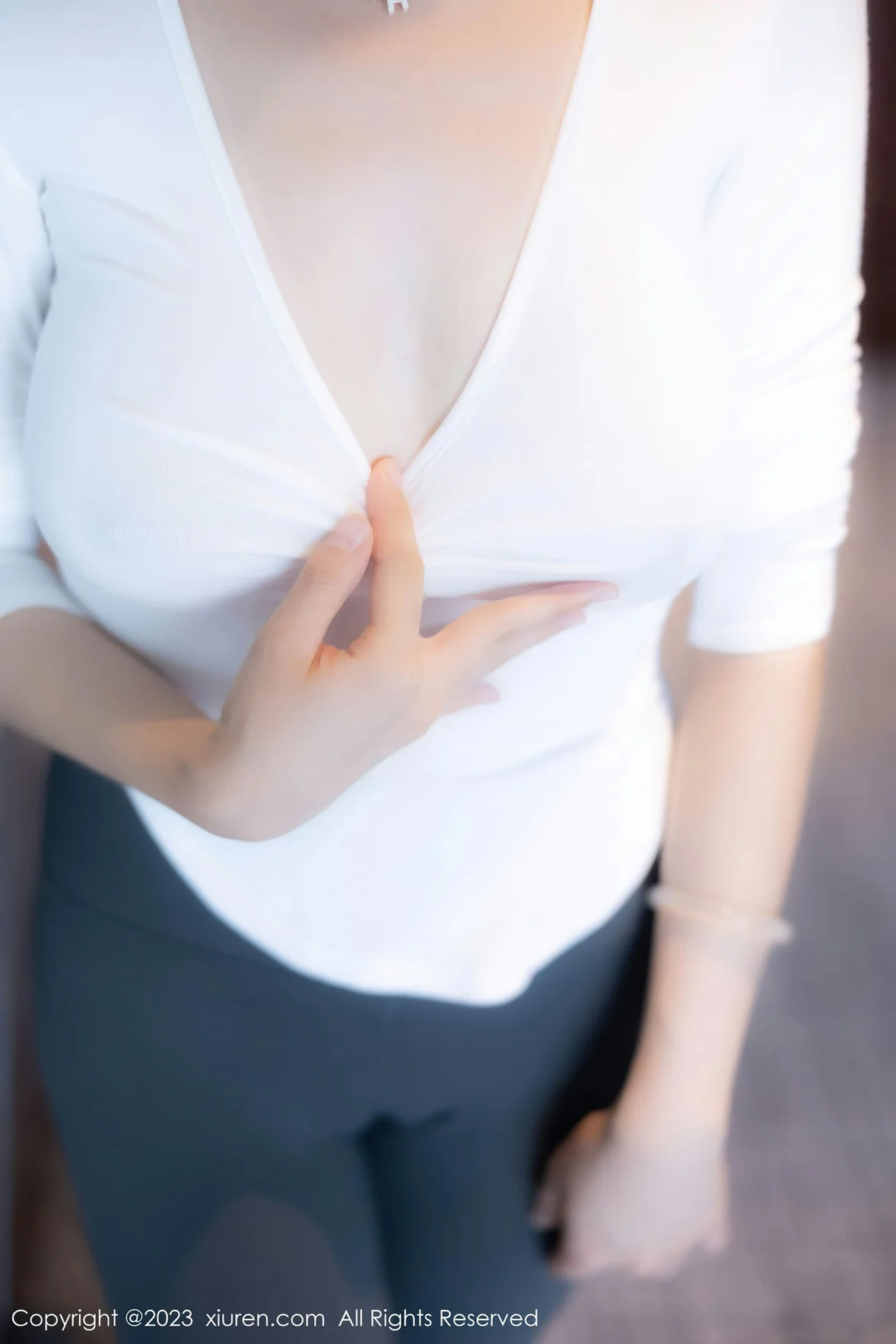 图片[4]-秀人网 No.7370 唐宁宁 新人第二套写真 [81P]-COS写真在线网