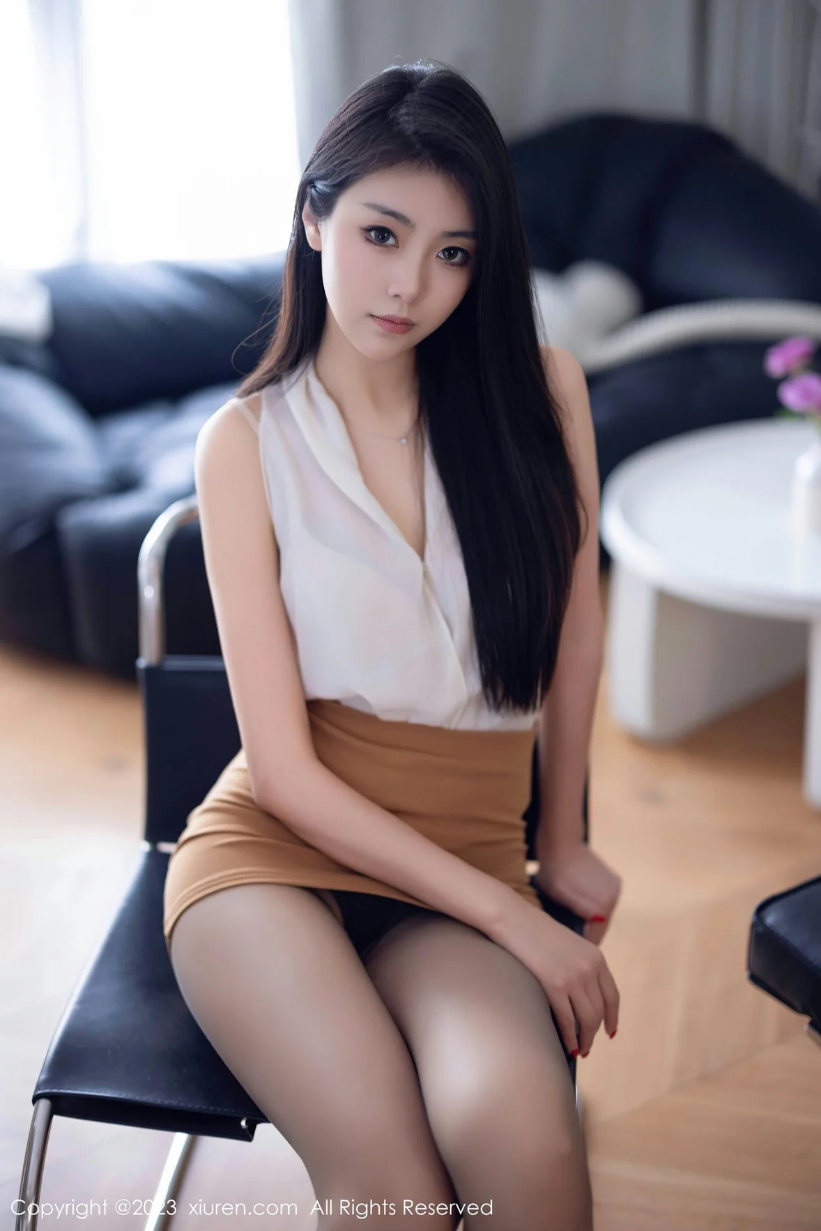 图片[3]-秀人网 No.7387 可樂Vicky 妩媚十足性感写真 [83P]-COS写真在线网