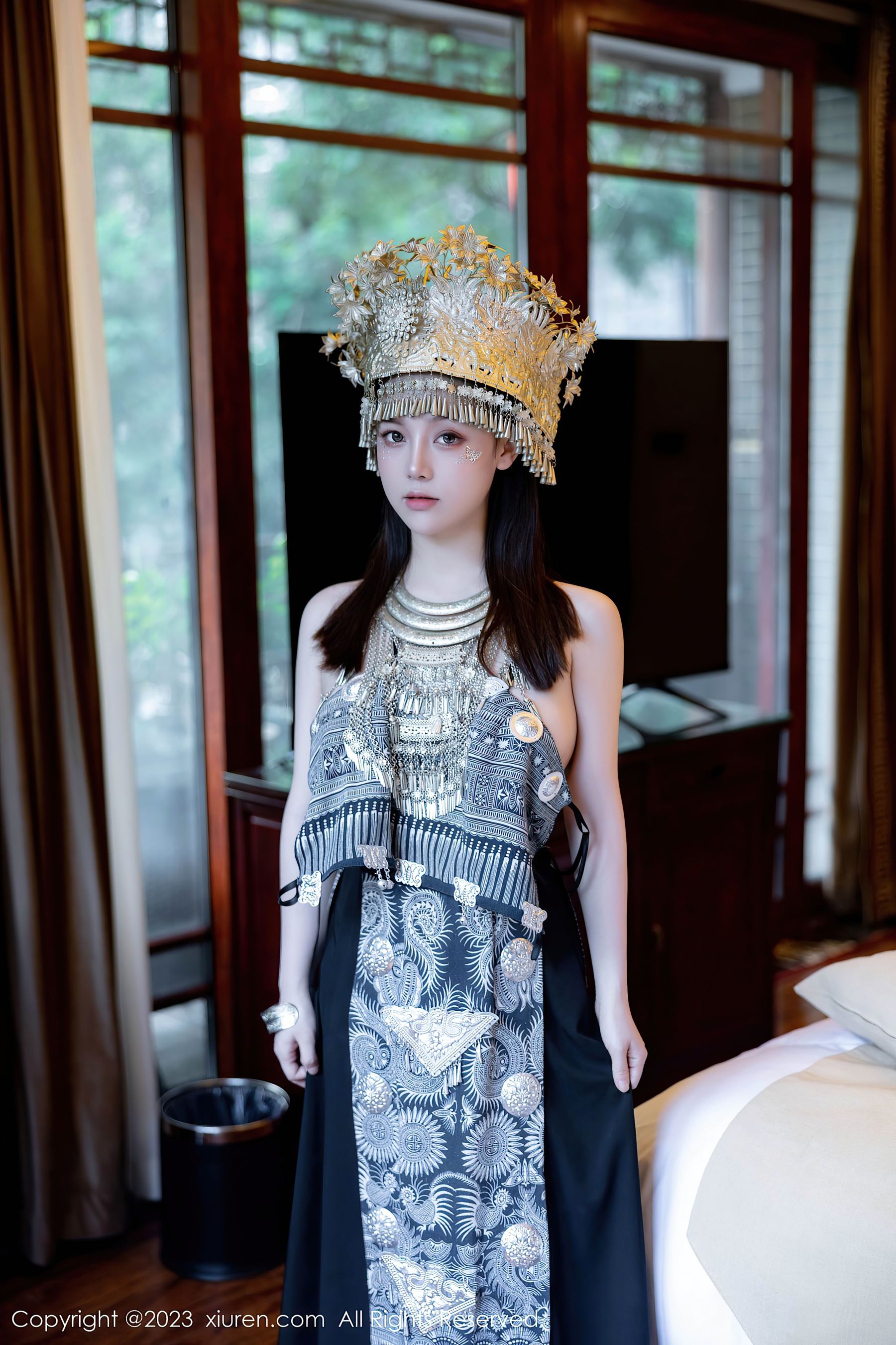 图片[6]-XiuRen 秀人 No.7448 豆瓣酱 苗族服饰-COS写真在线网
