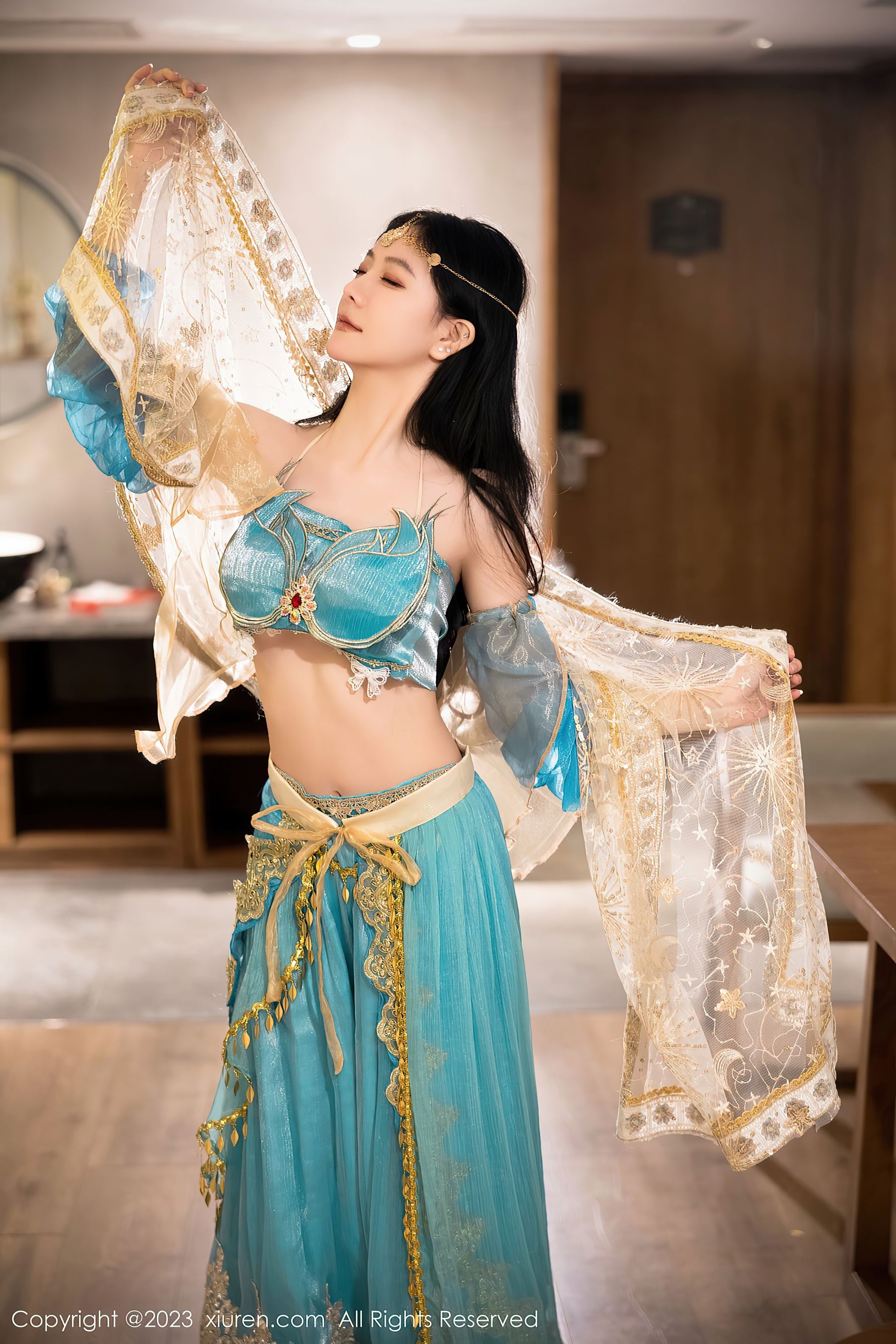 图片[4]-XiuRen 秀人 No.7469 幼幼 西域舞娘美腿-COS写真在线网