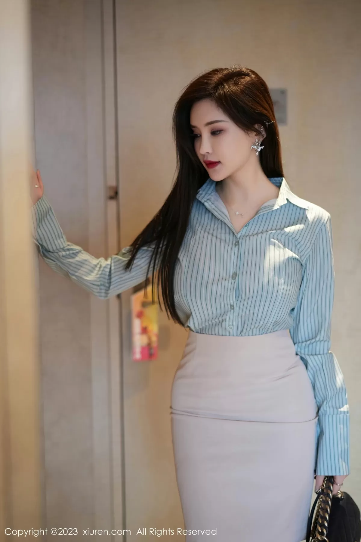 图片[2]-XiuRen 秀人 No.7521 Carol周妍希 [60P]-COS写真在线网