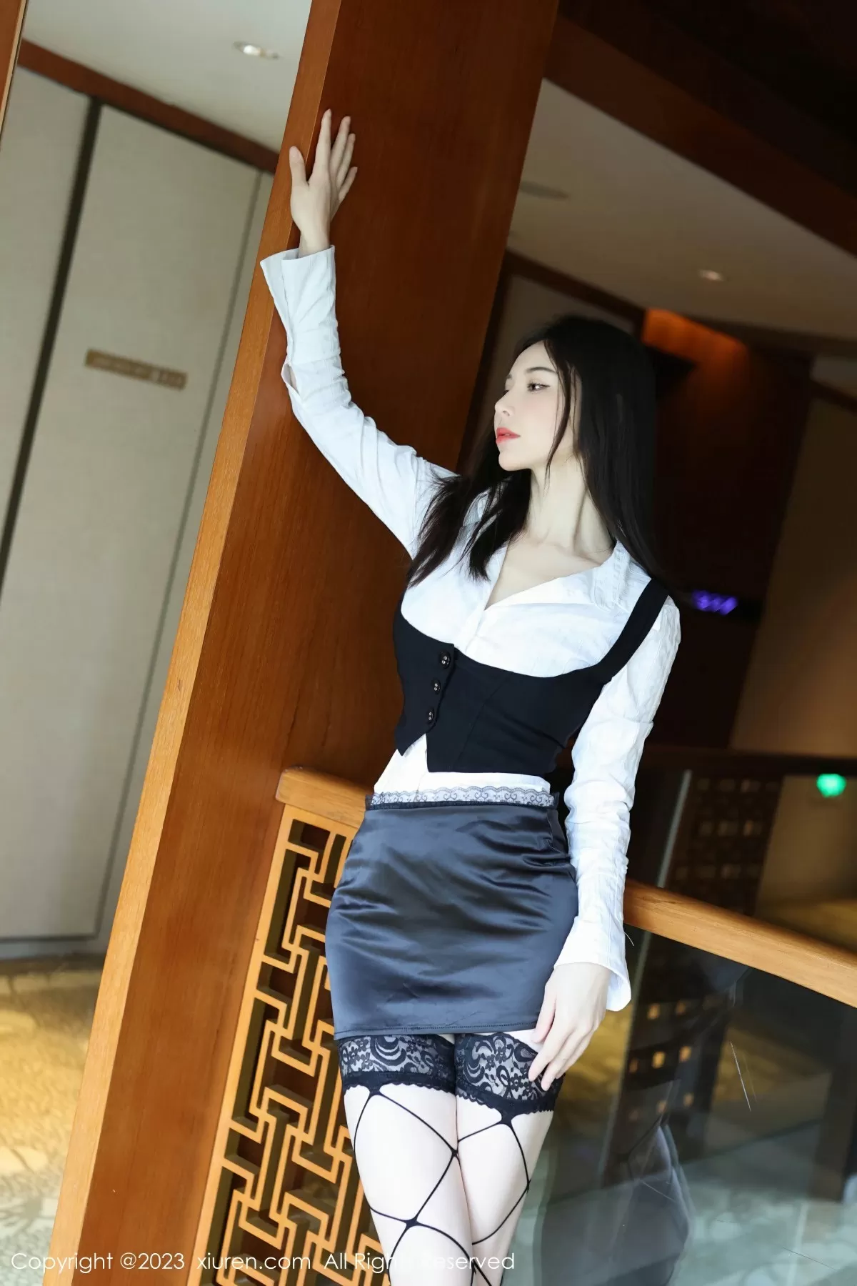 图片[3]-XiuRen 秀人 No.7525 曼柔 [78P]-COS写真在线网