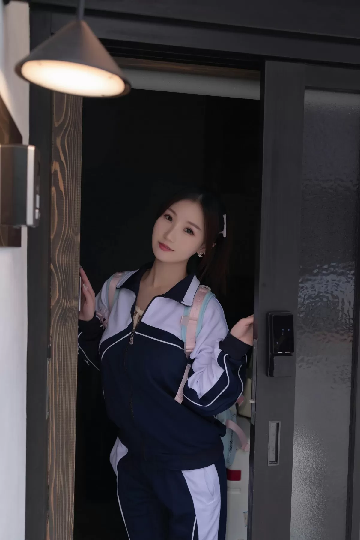 图片[6]-XiuRen 秀人 No.7528 杏子Yada [89P]-COS写真在线网