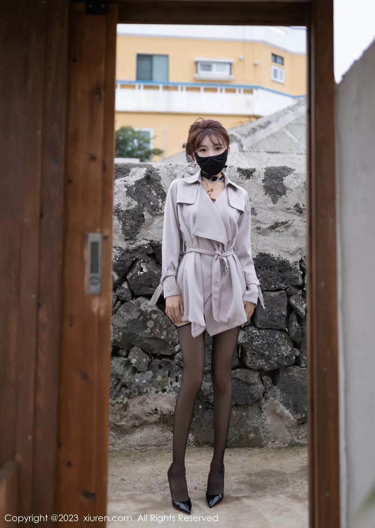 图片[2]-XiuRen 秀人 No.7538 陆萱萱 [79P]-COS写真在线网