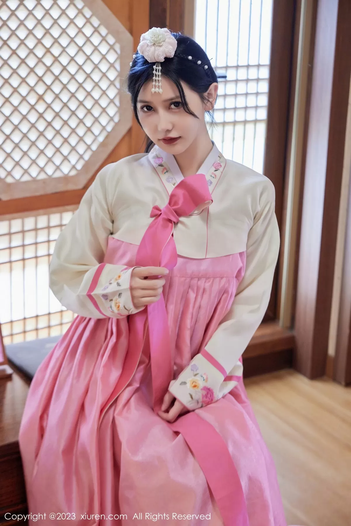 图片[6]-XiuRen 秀人 No.7564 尹甜甜 [69P]-COS写真在线网