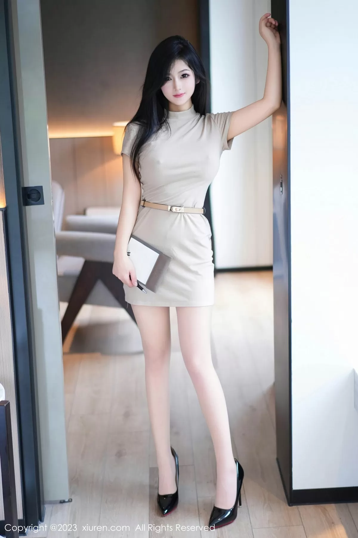 图片[4]-XiuRen 秀人 No.7572 谭小灵 [81P]-COS写真在线网