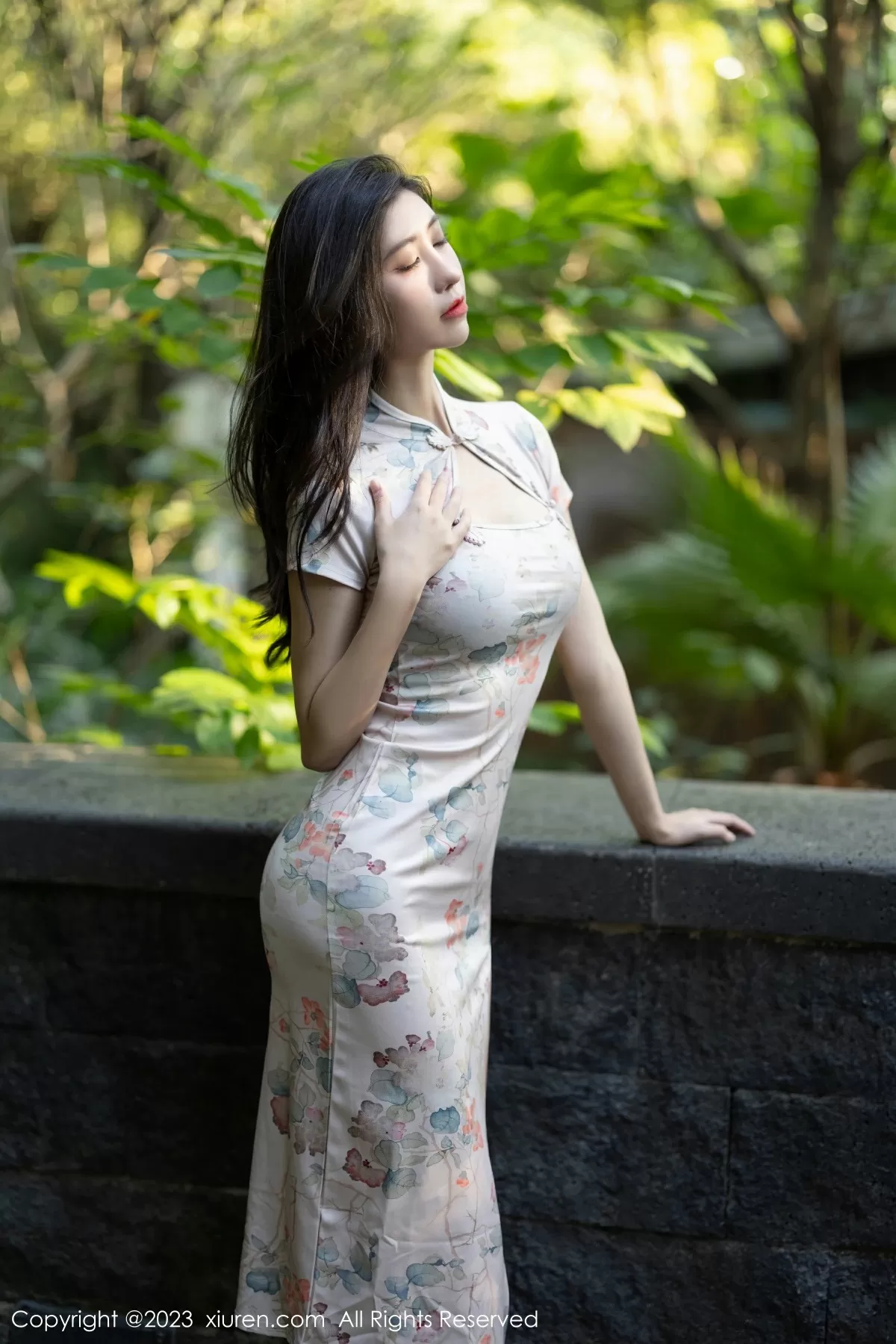 图片[3]-Xiuren 秀人 No.7631 章芃芃 [100P]-COS写真在线网