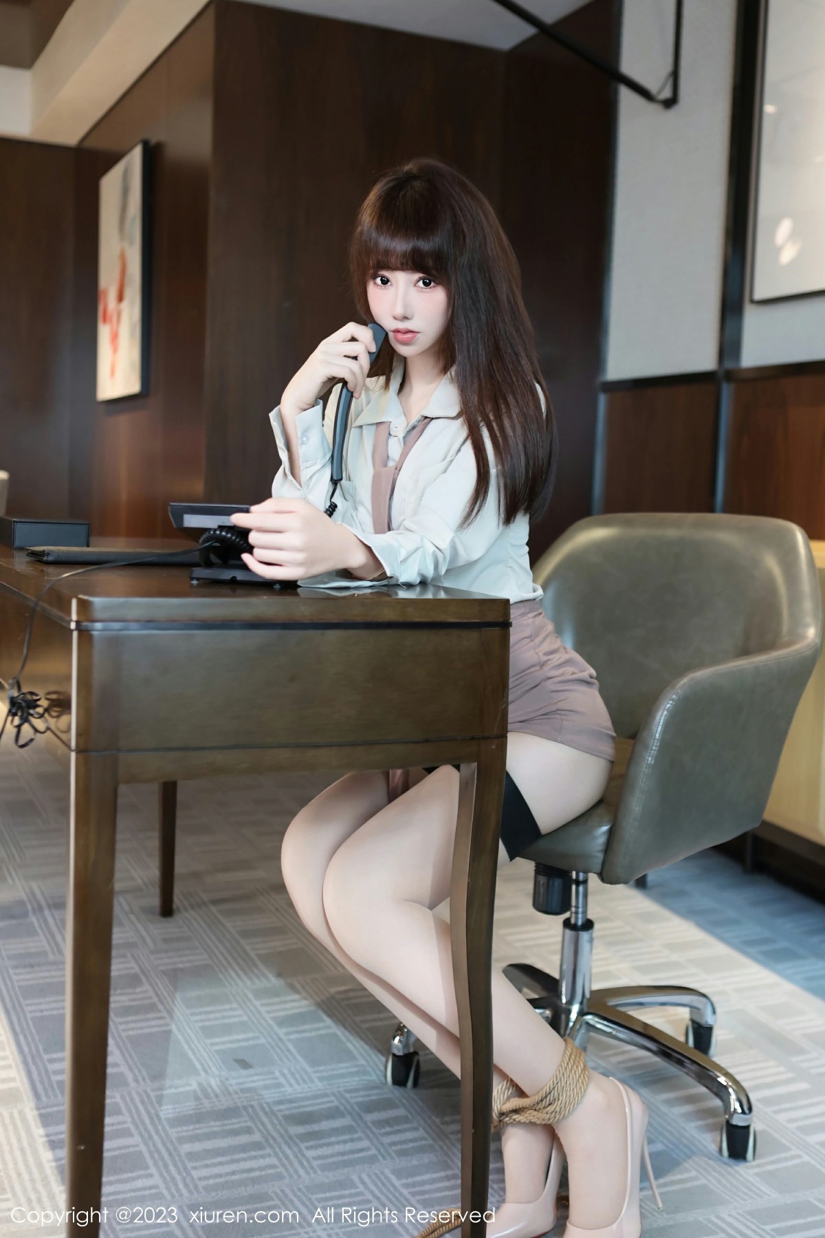 图片[5]-Xiuren 秀人 No.7643 白笑笑 [82P]-COS写真在线网