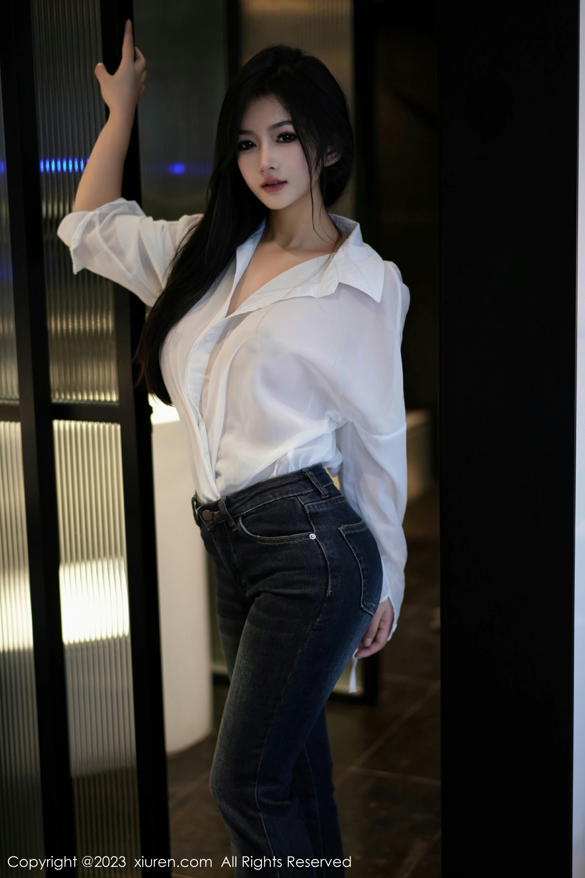 图片[4]-Xiuren 秀人 No.7645 谭小灵 [106P]-COS写真在线网