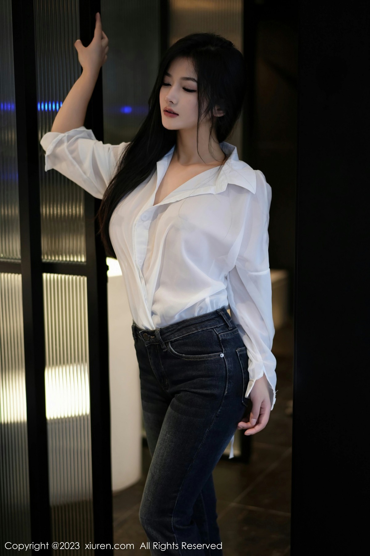 图片[3]-Xiuren 秀人 No.7645 谭小灵 [106P]-COS写真在线网