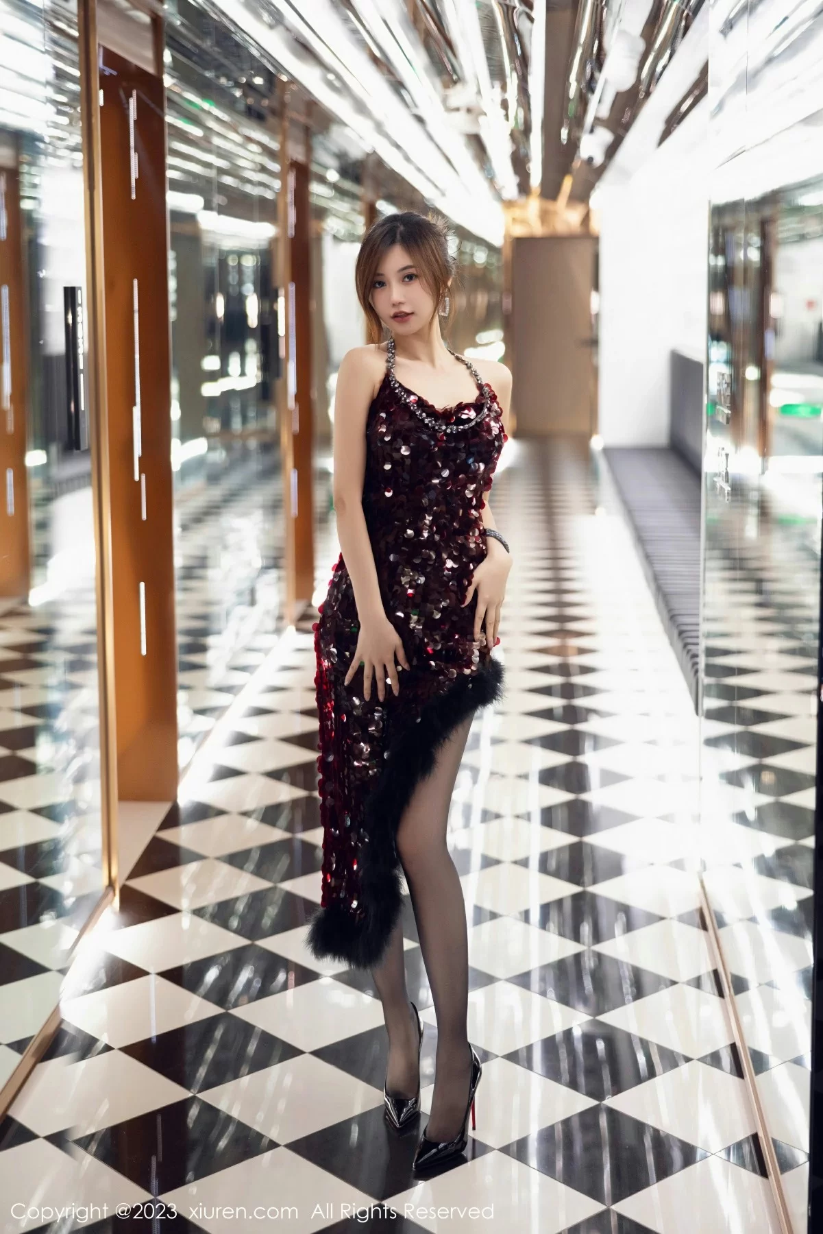 图片[4]-Xiuren 秀人 No.7679 绮里嘉ula [98P]-COS写真在线网