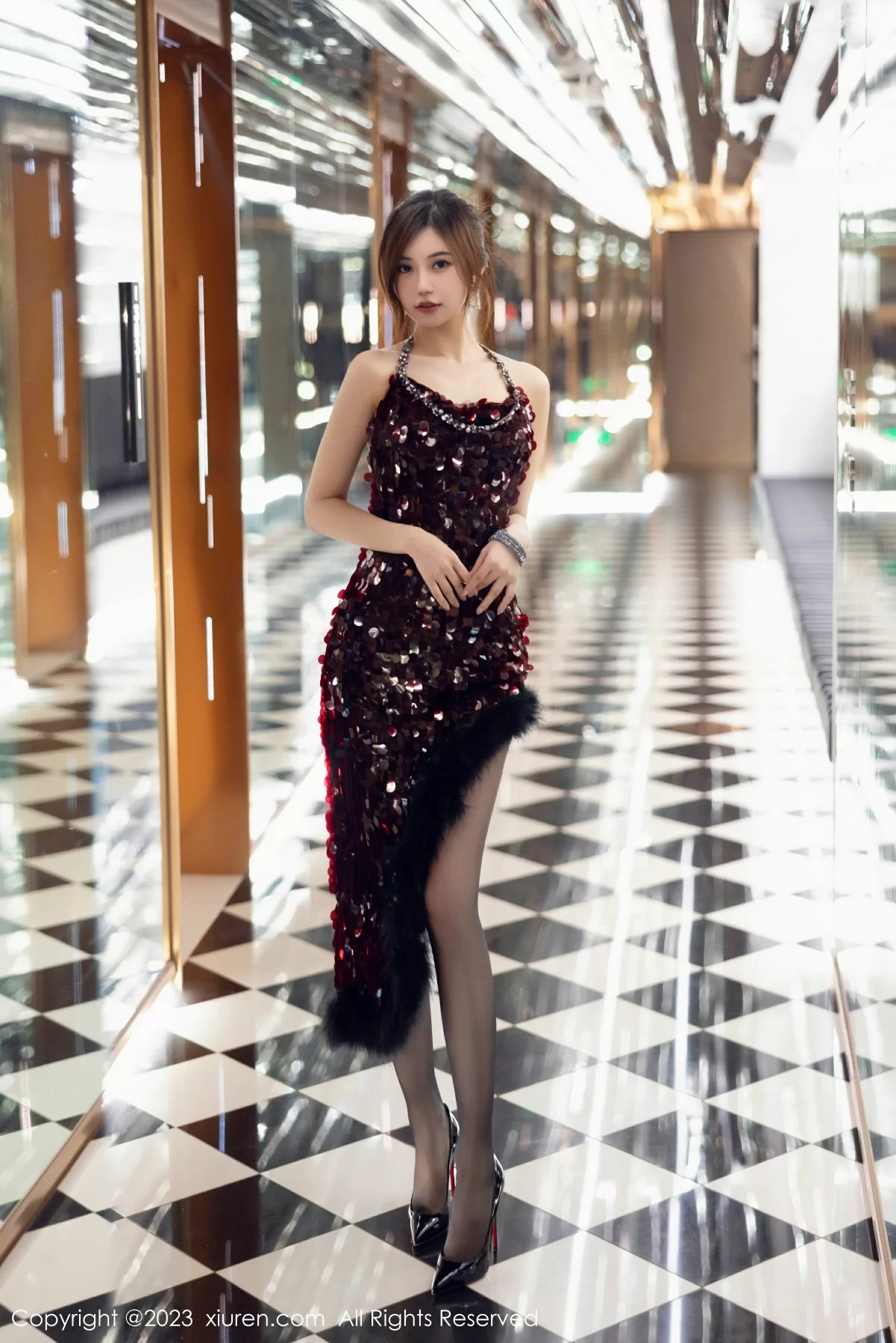 图片[3]-Xiuren 秀人 No.7679 绮里嘉ula [98P]-COS写真在线网