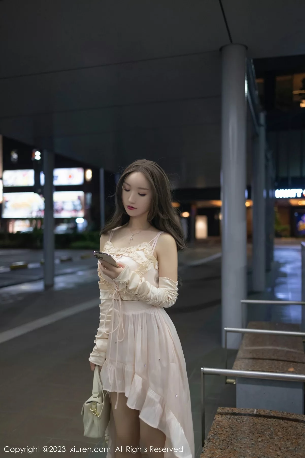 图片[3]-Xiuren 秀人 No.7702 杏子Yada [80P]-COS写真在线网