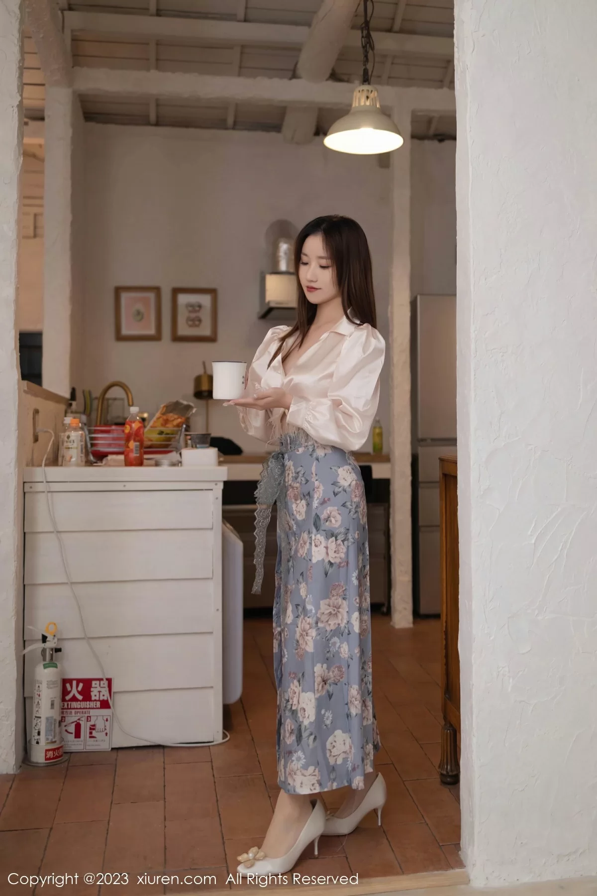 图片[5]-XiuRen 秀人 No.7770 杏子Yada [84P]-COS写真在线网