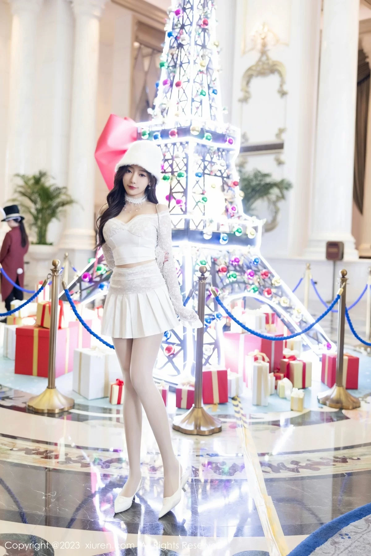 图片[2]-XiuRen 秀人 No.7863 王馨瑶yanni [91P]-COS写真在线网