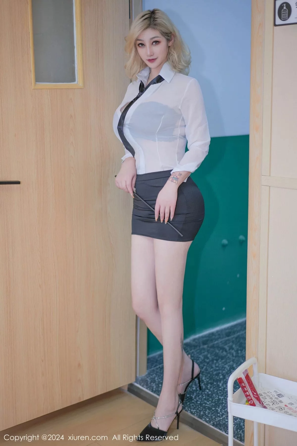 图片[2]-XiuRen 秀人 No.7950 妲己_Toxic [70P]-COS写真在线网