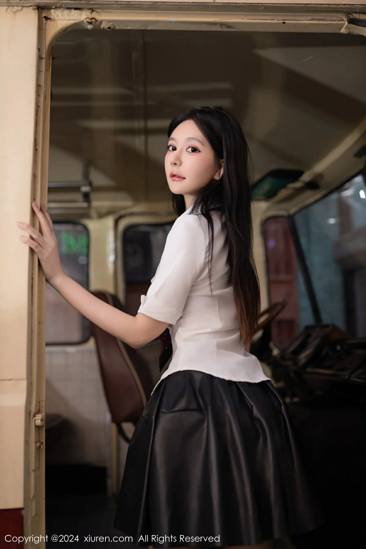图片[4]-XiuRen 秀人 No.7957 幼幼 [80P]-COS写真在线网