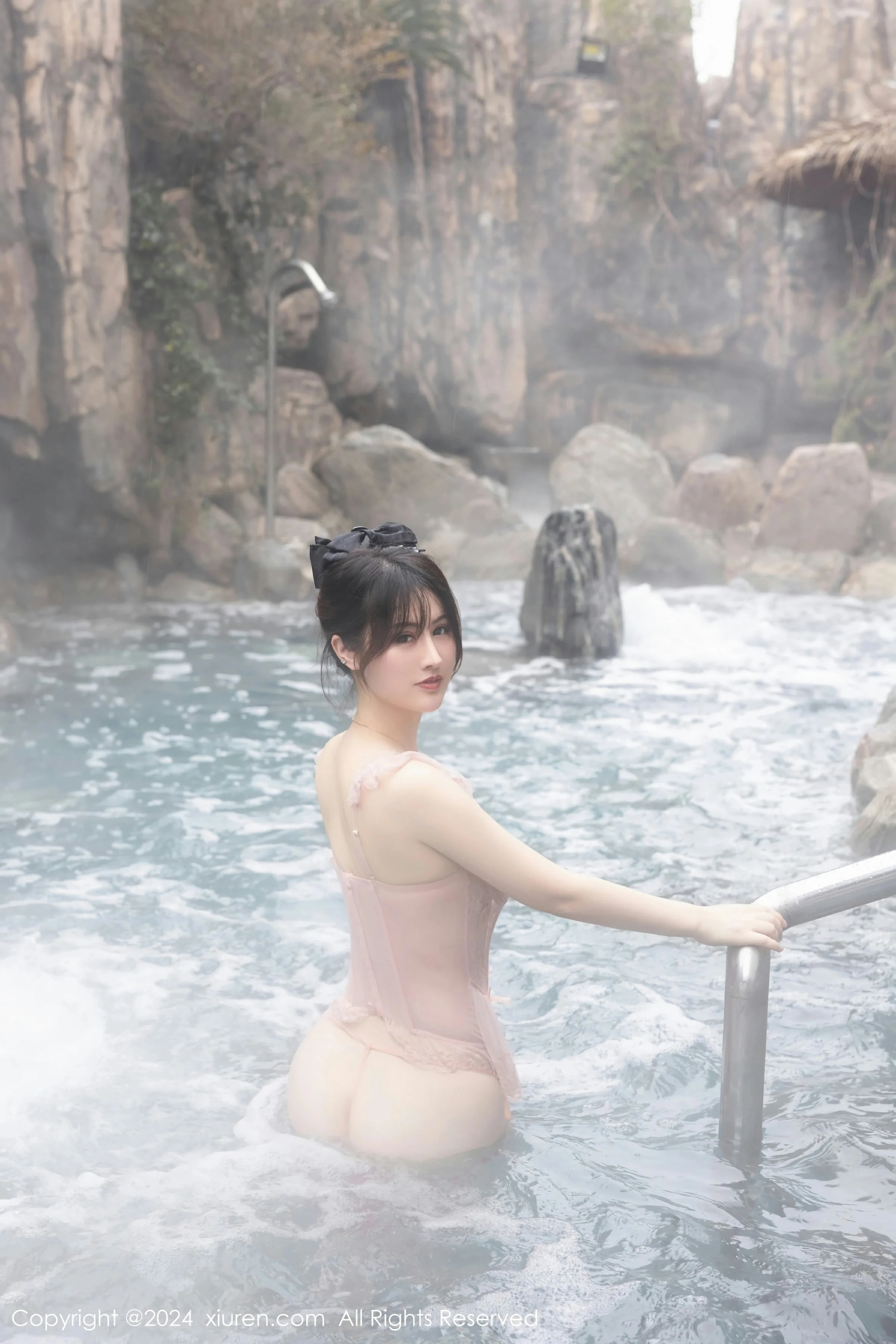 图片[2]-XiuRen 秀人 No.8039 诗诗kiki [84P]-COS写真在线网