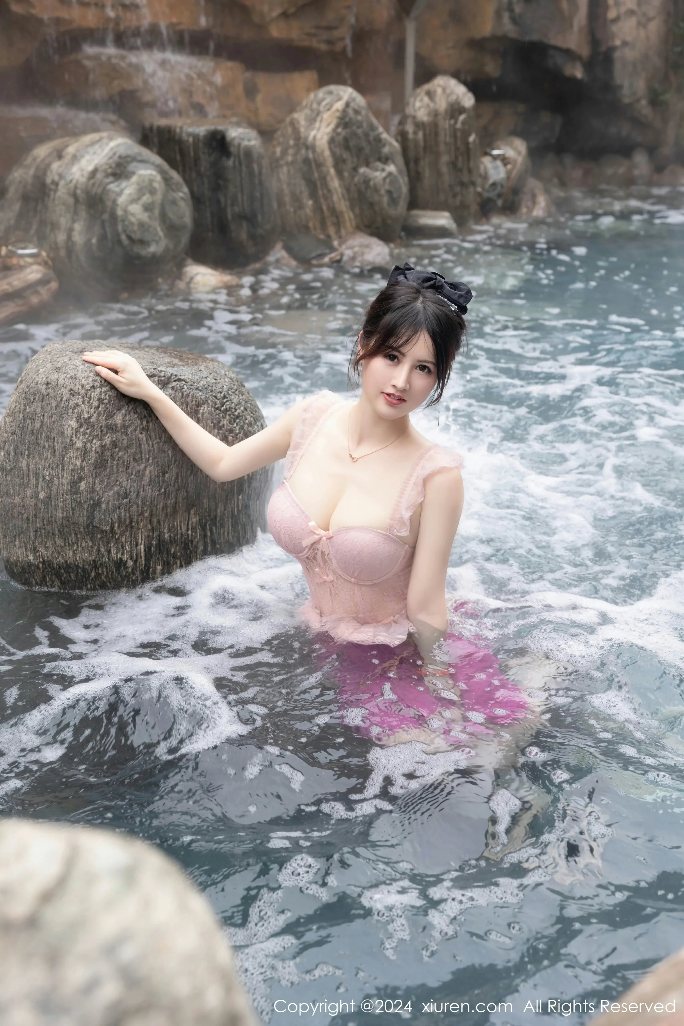 图片[4]-XiuRen 秀人 No.8039 诗诗kiki [84P]-COS写真在线网