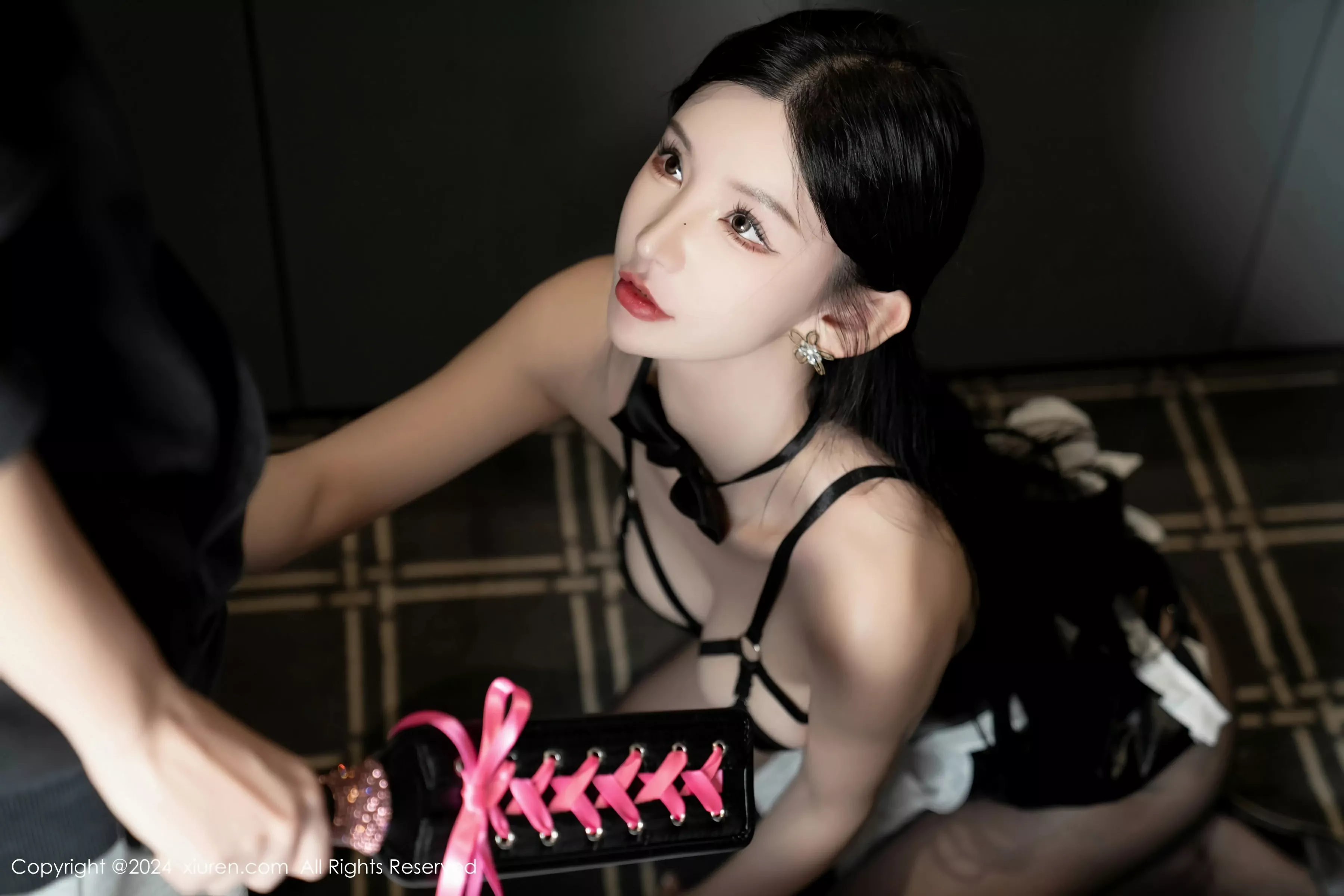 图片[5]-XiuRen 秀人 No.8057 周于希Sally [112P]-COS写真在线网