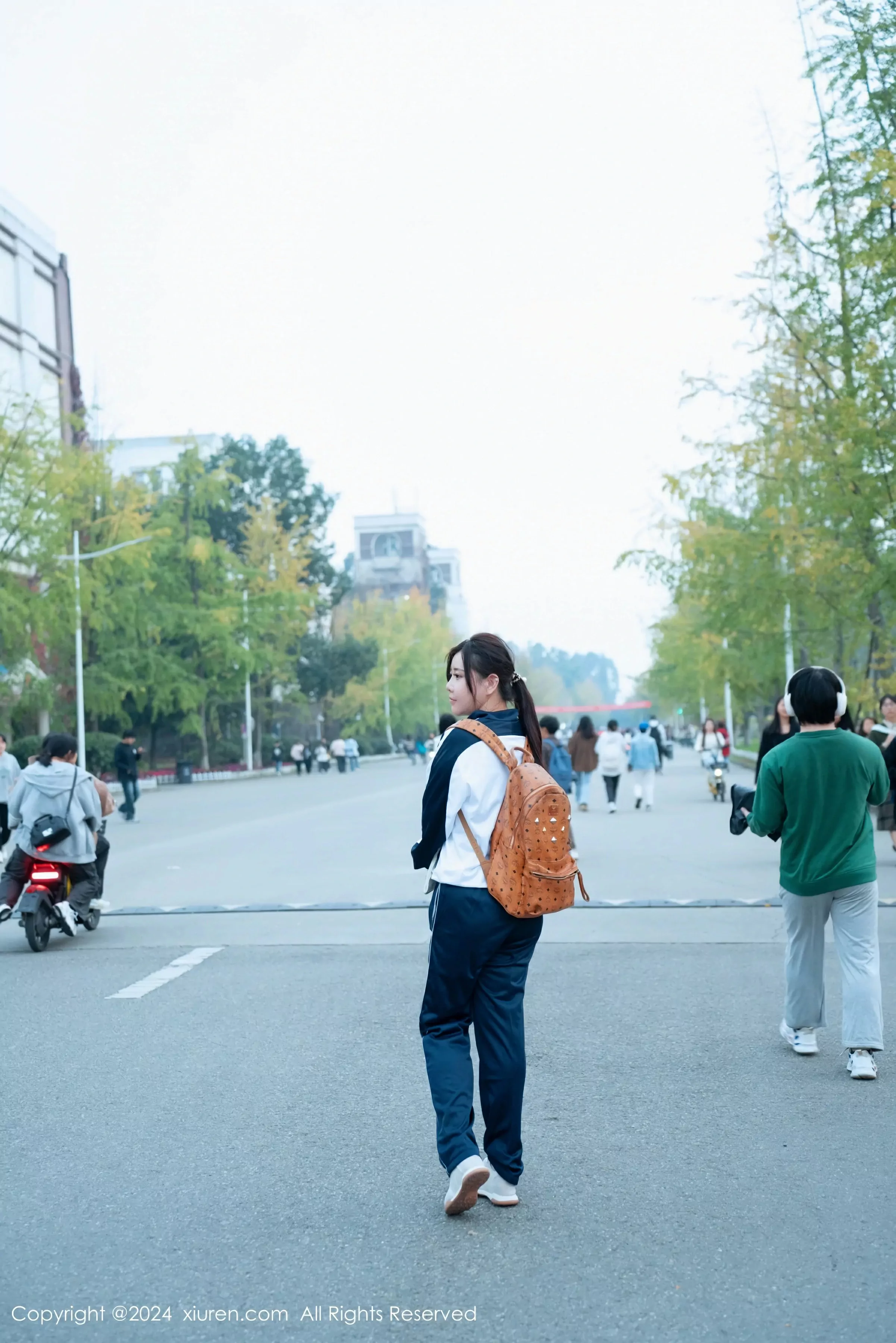 图片[2]-XiuRen 秀人 No.8122 王婉悠Queen [85P]-COS写真在线网