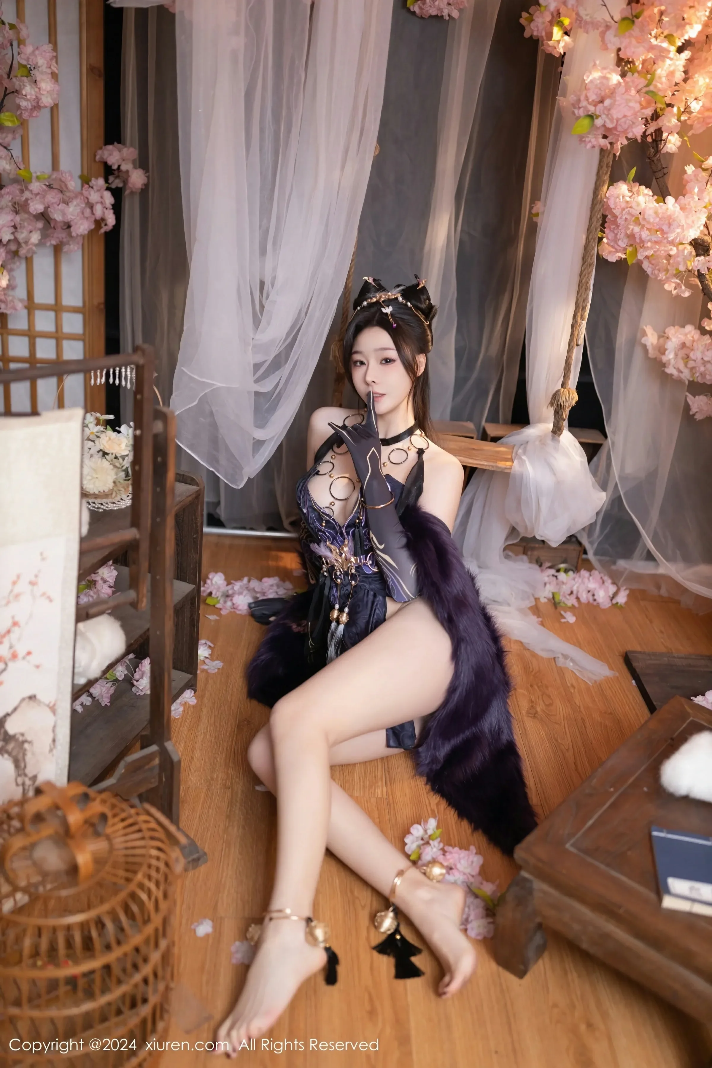 图片[5]-XiuRen 秀人 No.8232 小逗逗 [80P]-COS写真在线网