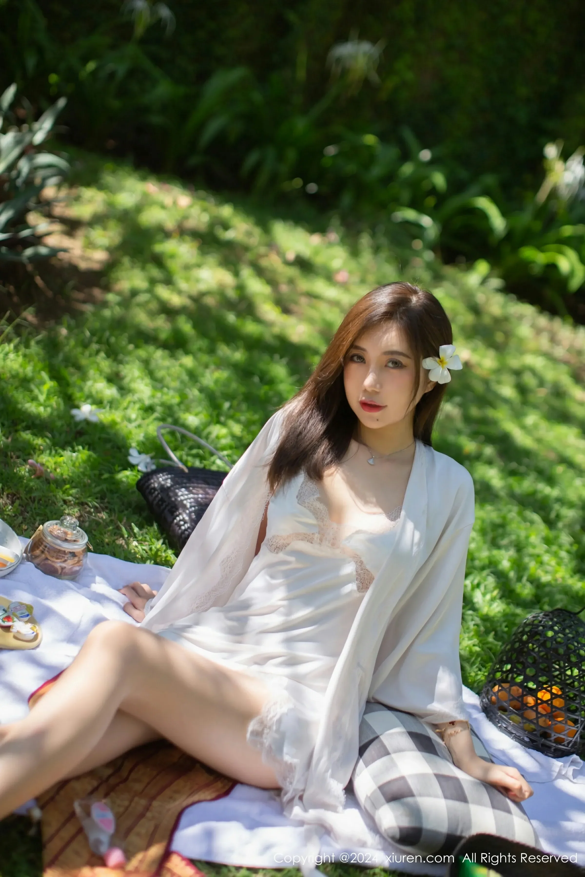 图片[3]-XiuRen 秀人 No.8256 绮里嘉ula [75P]-COS写真在线网