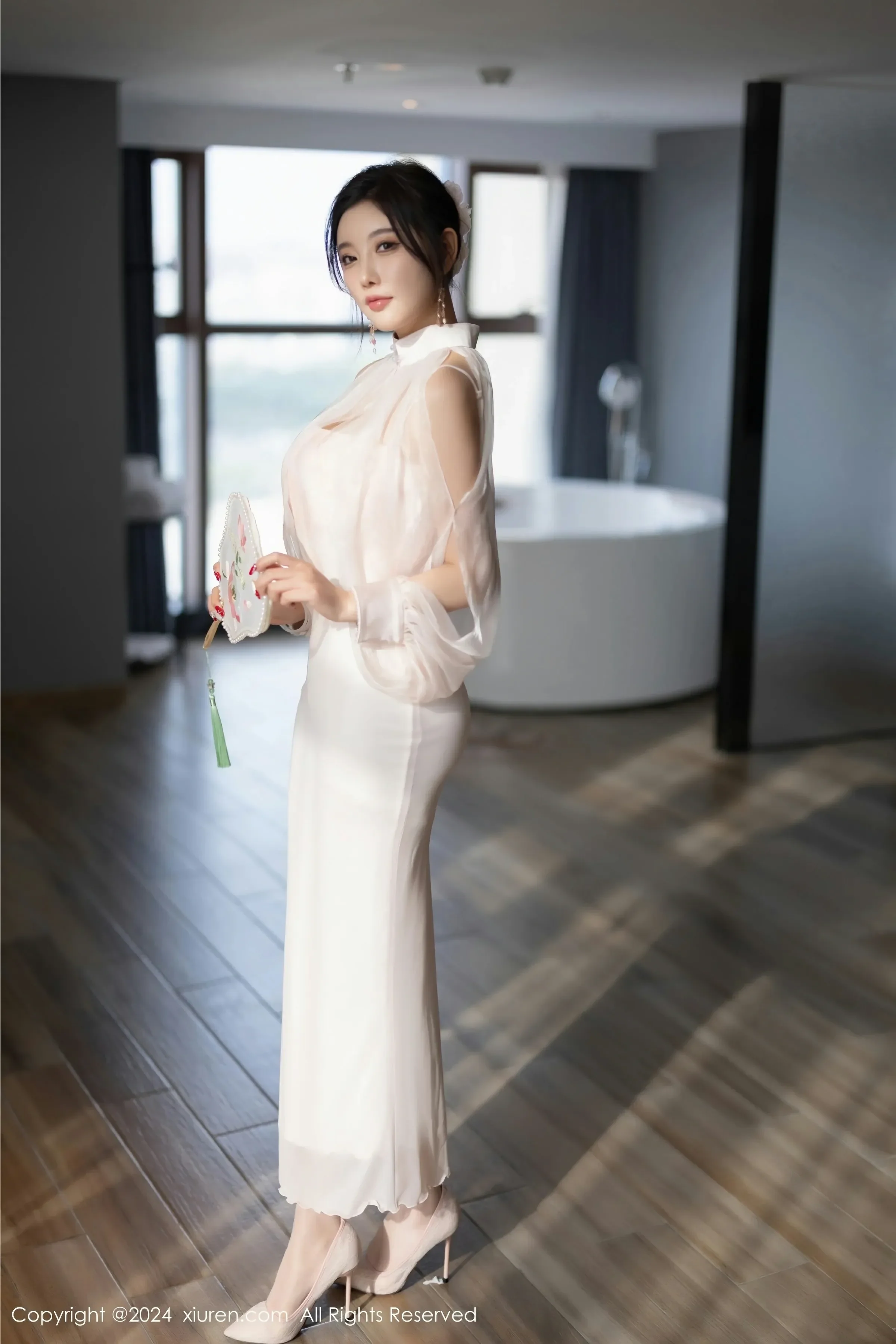 图片[2]-XiuRen 秀人 No.8294 杨晨晨Yome [80P]-COS写真在线网