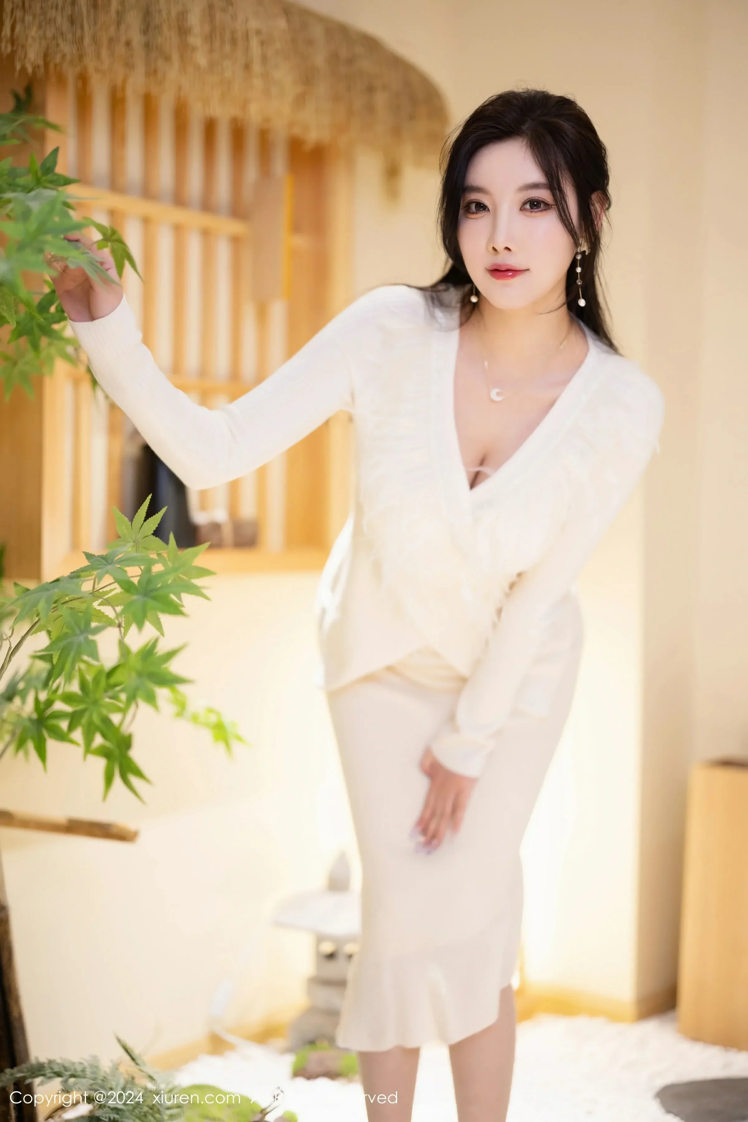 图片[4]-XiuRen 秀人 No.8363 杨晨晨Yome [82P]-COS写真在线网