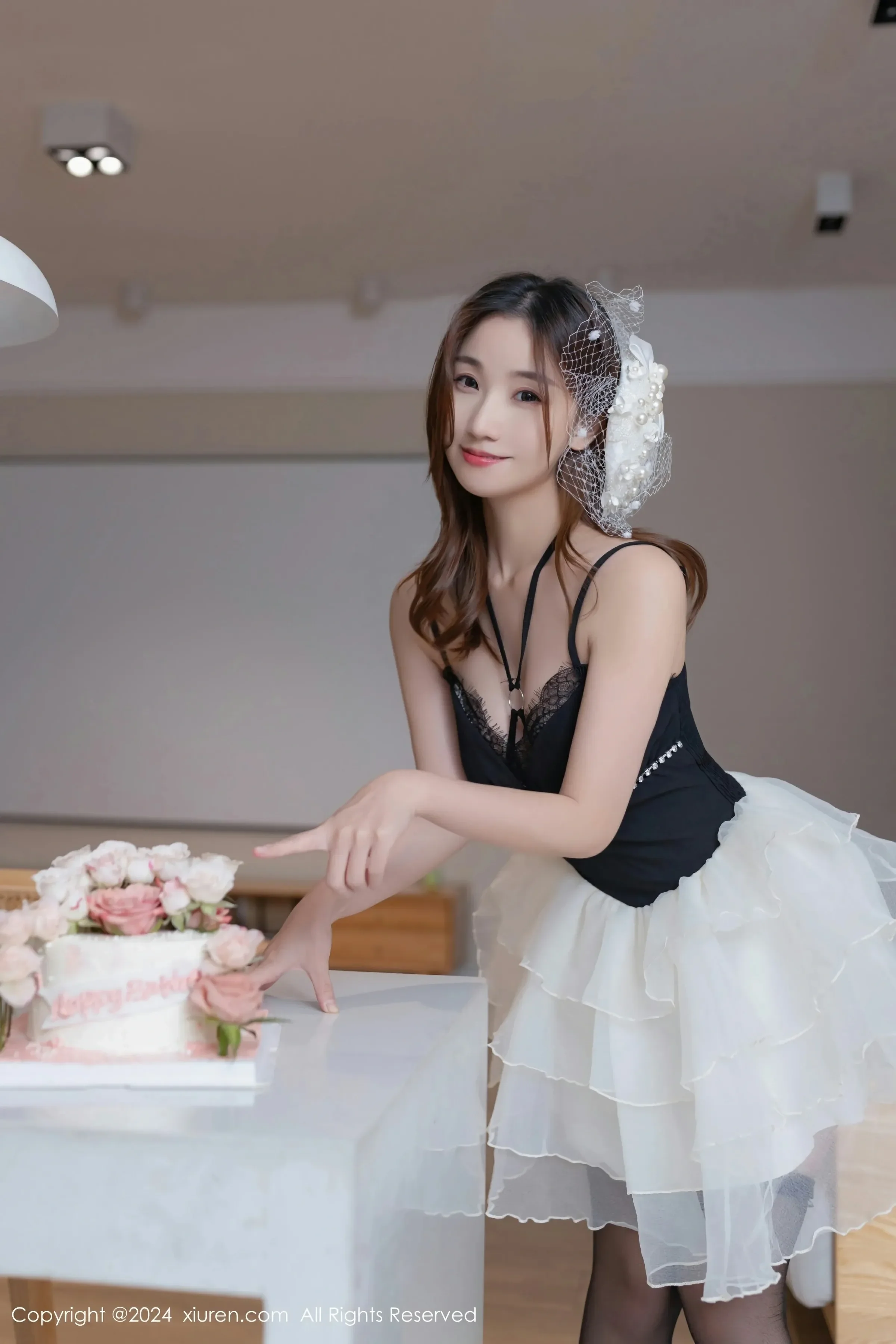 图片[4]-XiuRen 秀人 No.8398 杏子Yada [80P]-COS写真在线网