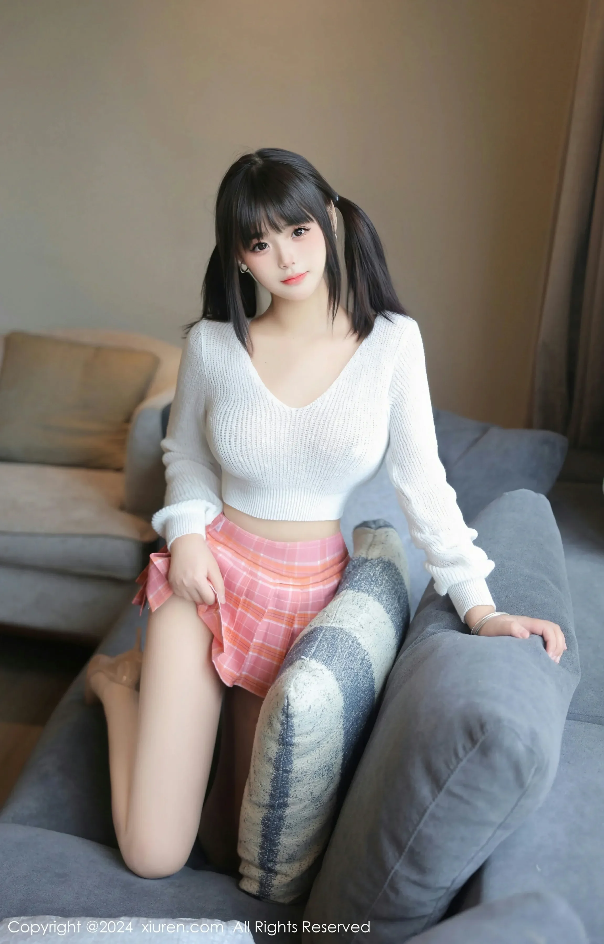 图片[2]-XiuRen 秀人 No.8404 徐若兮 [82P]-COS写真在线网
