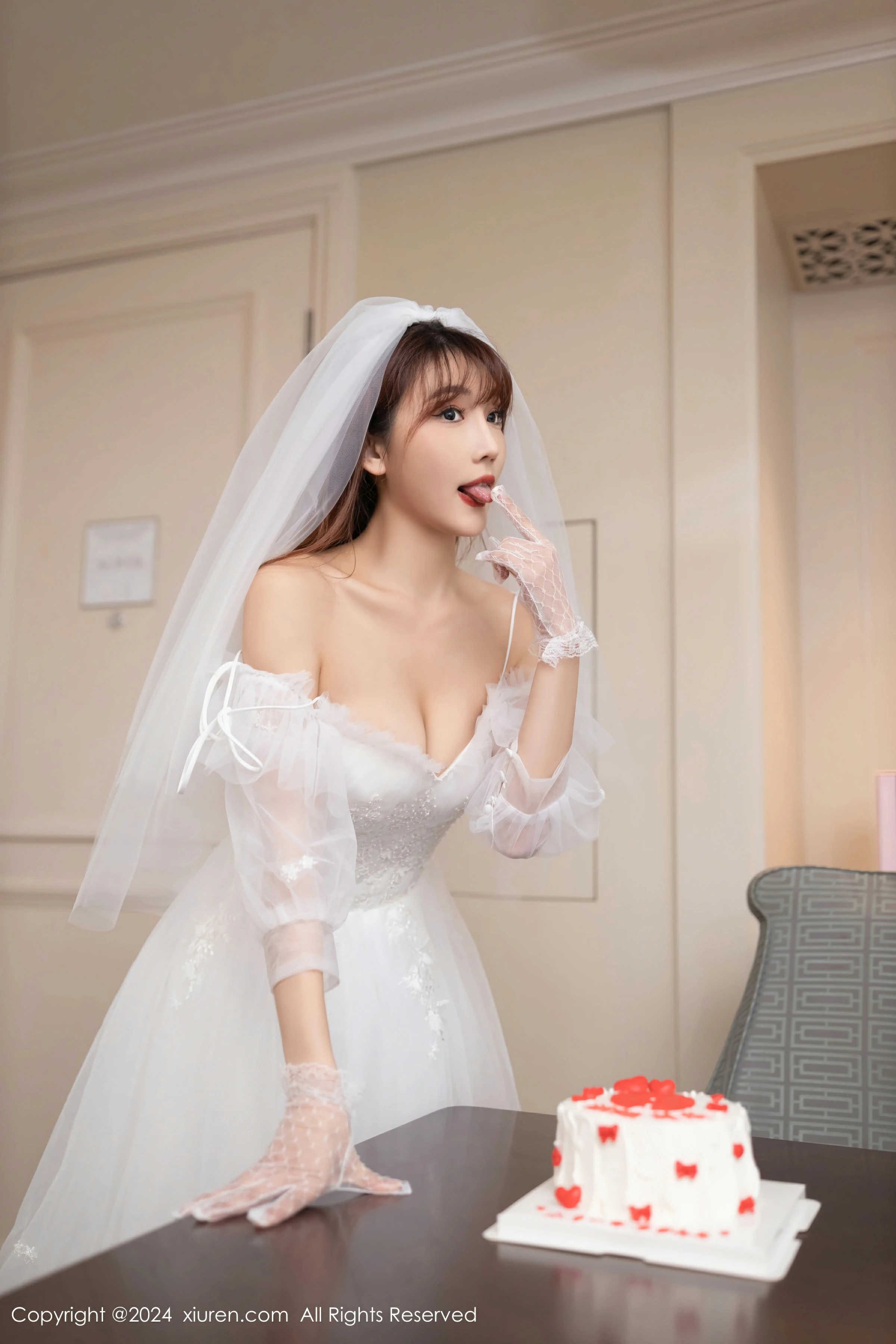 图片[6]-XiuRen 秀人 No.8418 陆萱萱 [80P]-COS写真在线网