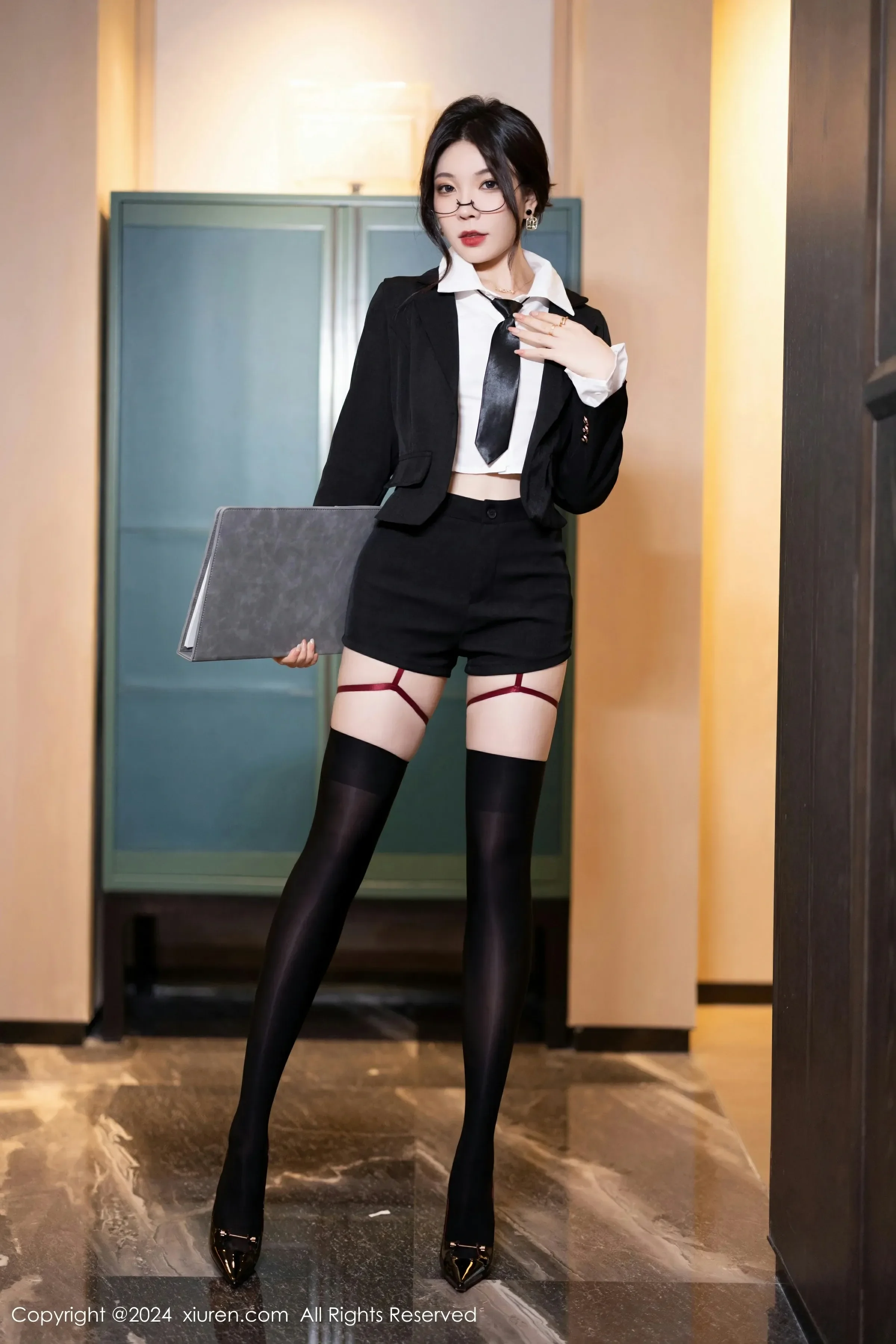 图片[2]-XiuRen 秀人 No.8440 徐莉芝Booty [82P]-COS写真在线网